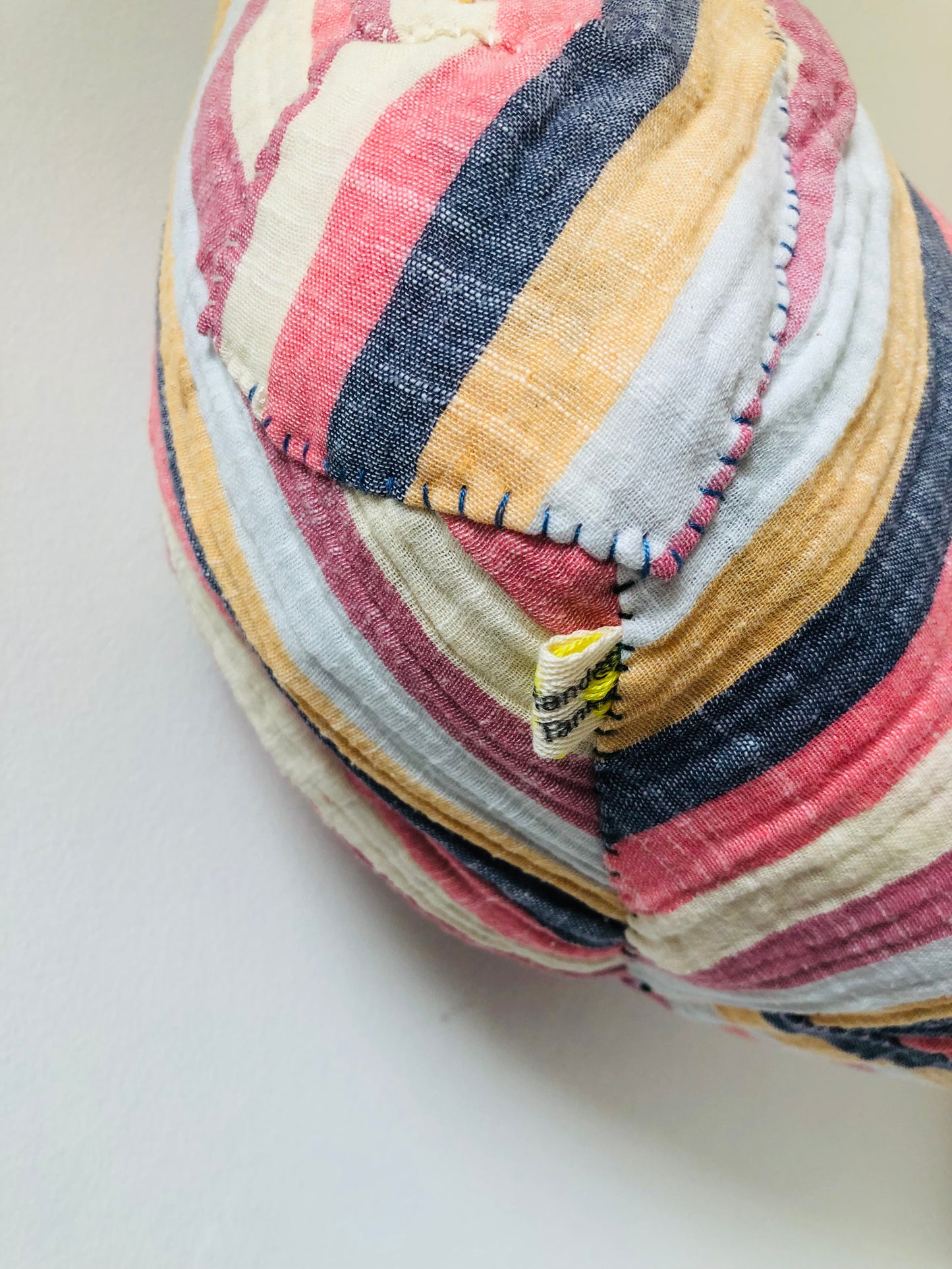 Bag 手縫いのバッグ 布製　トートバッグ　スローファッション　ハンドメイド　2522