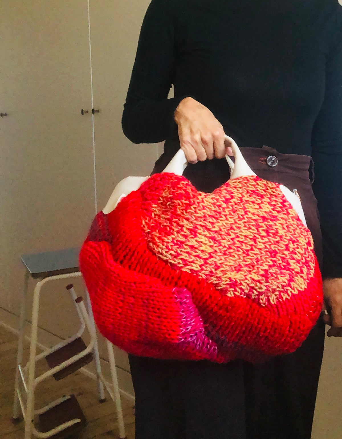 Bag 手縫いのバッグ 布製　トートバッグ　スローファッション　ハンドメイド　2538