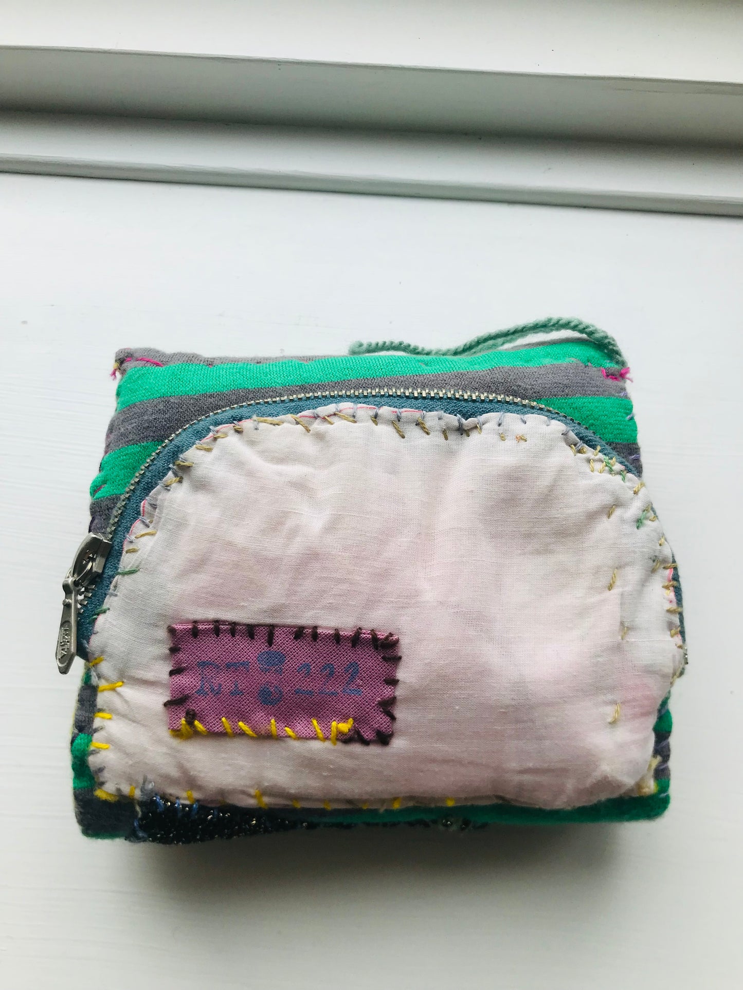 Wallet Fabric Wallet Handmade Hand-sewn Embroidered Patchwork Bi-fold 2054