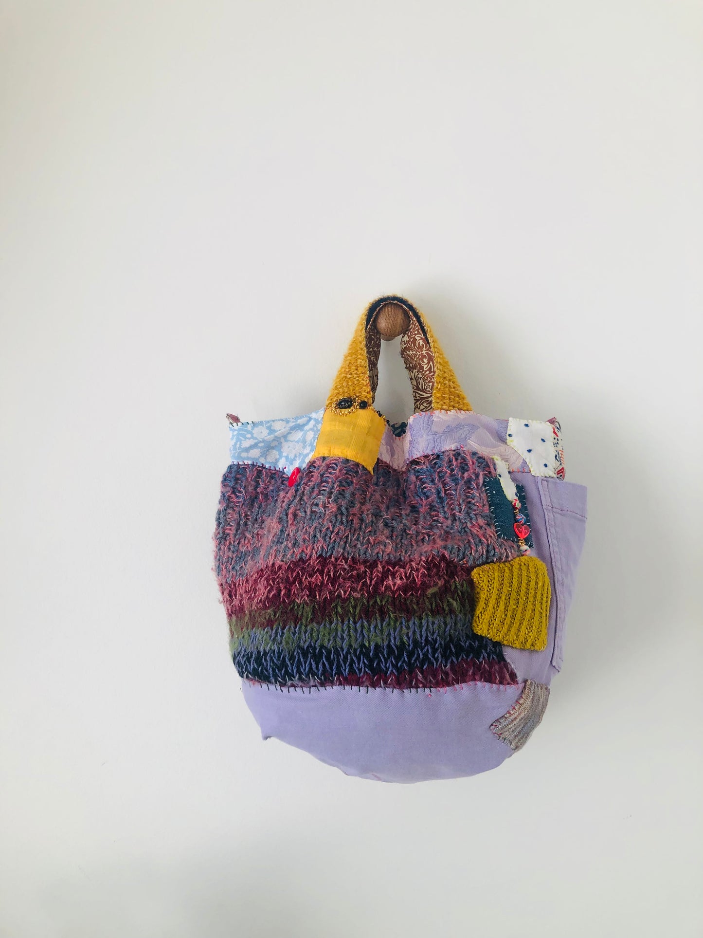 Bag Hand-sewn cloth tote bag Slow fashion Handmade 2423