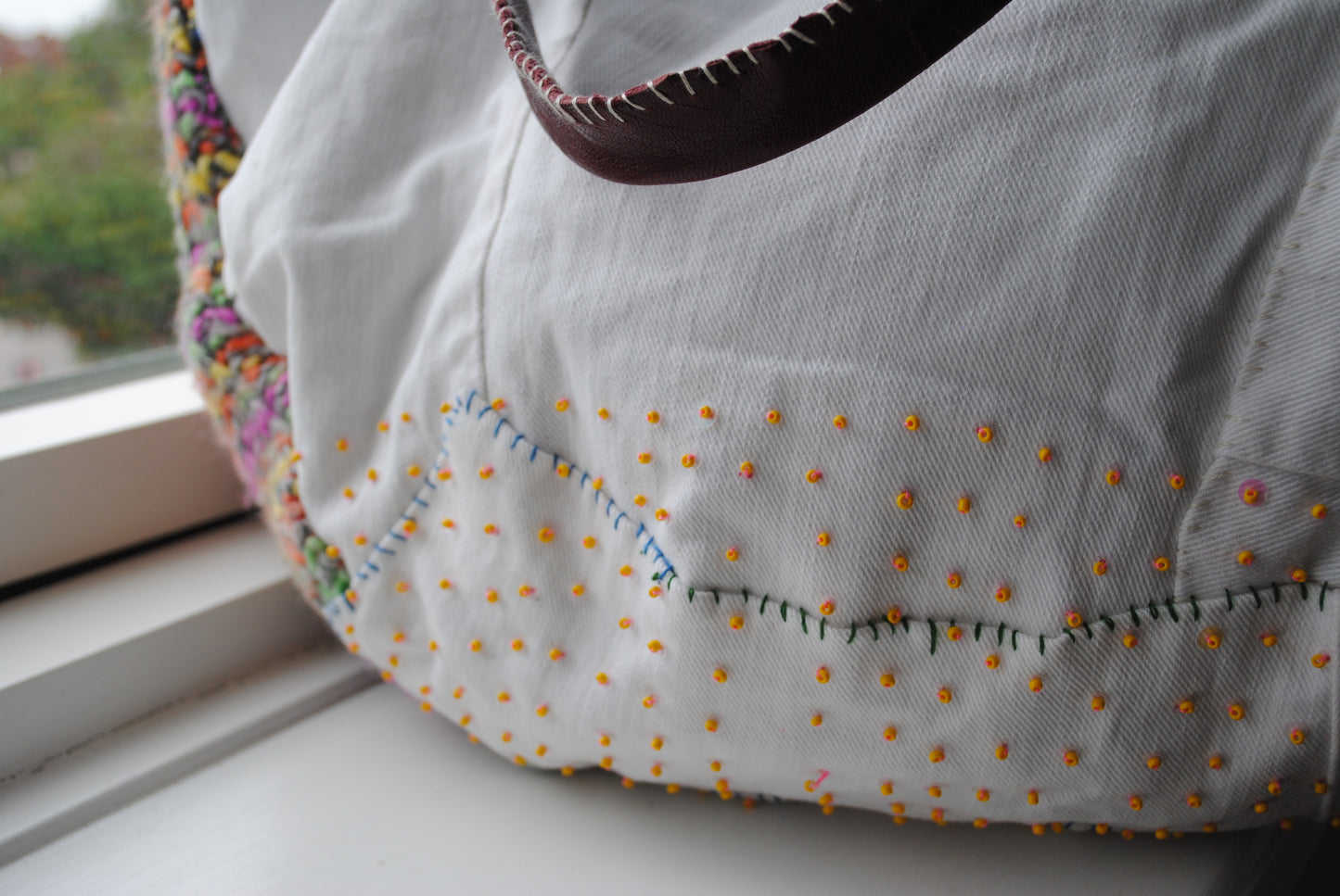 Bag   手縫いのバッグ　  布製　本革持ち手　スローファッション　ハンドメイド　1774