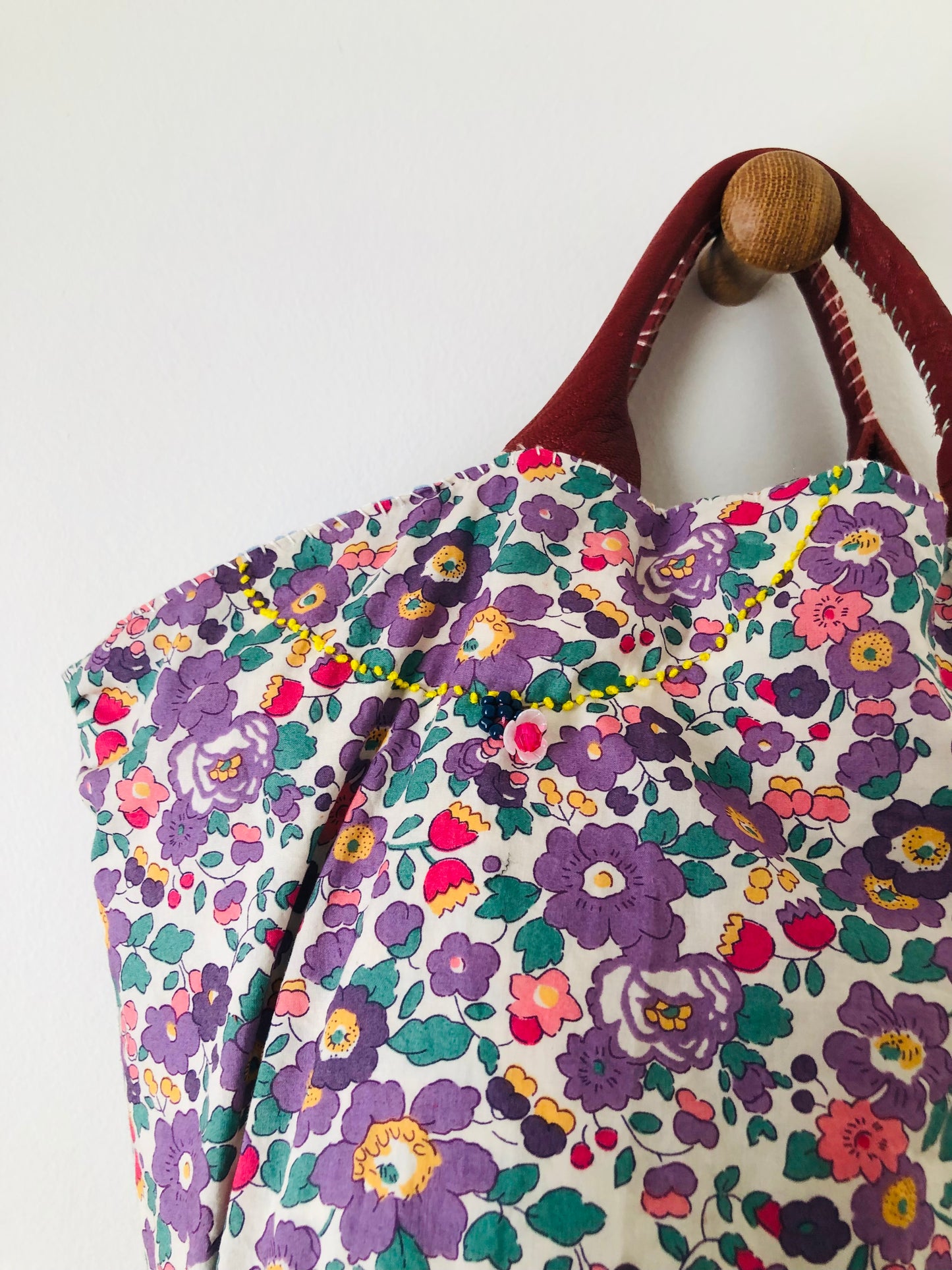 Bag 手縫いのバッグ 布製　トートバッグ　スローファッション　ハンドメイド　2507