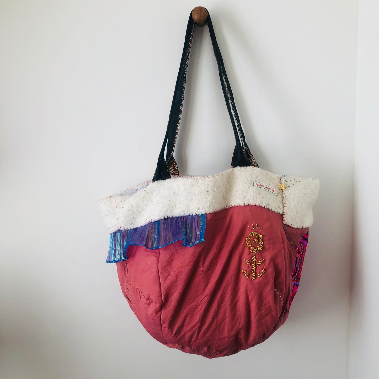 Bag Hand-sewn cloth tote bag Slow fashion Handmade 2422