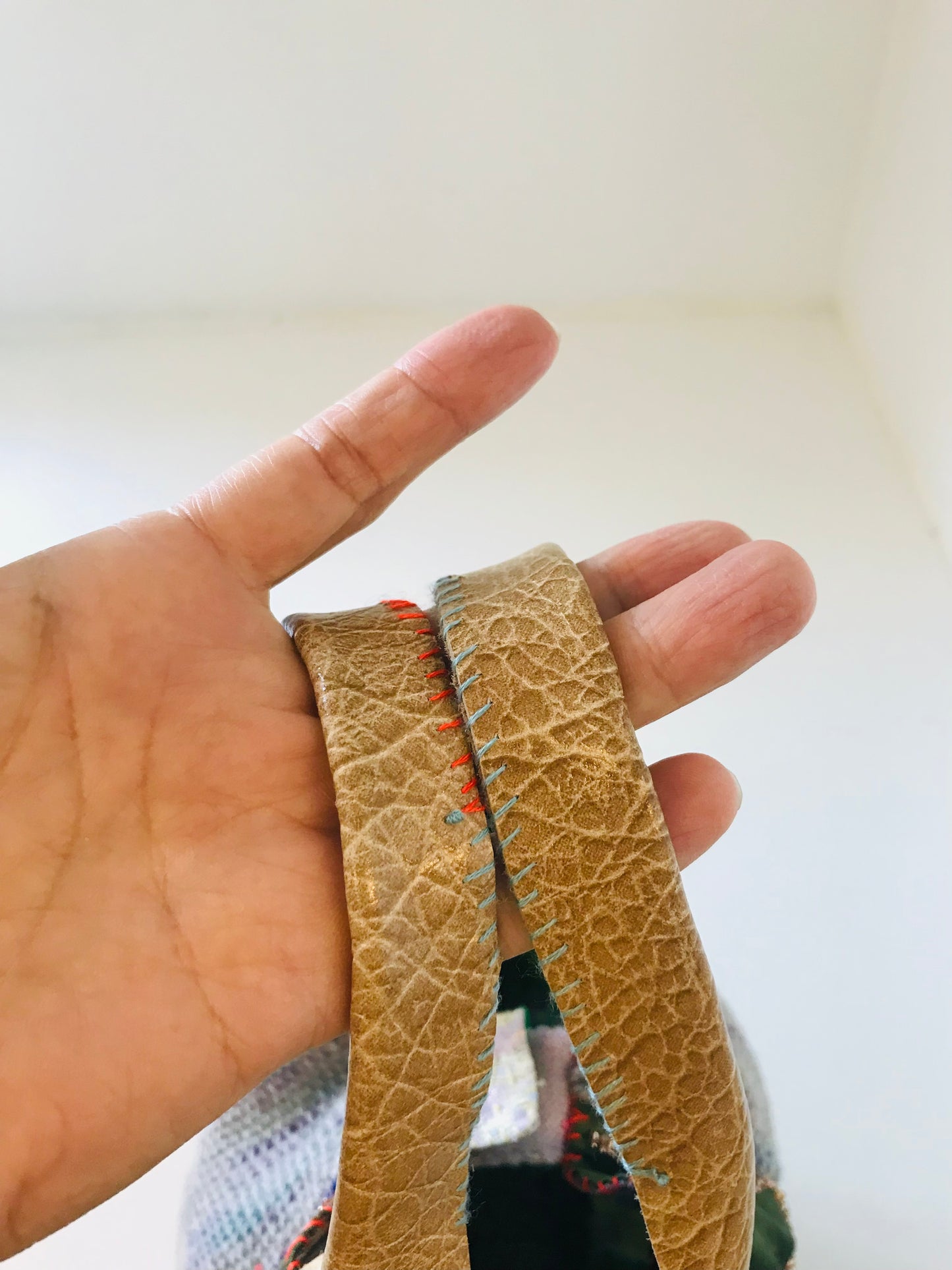Bag   手縫いのバッグ　  布製　本革持ち手　スローファッション　ハンドメイド　1818