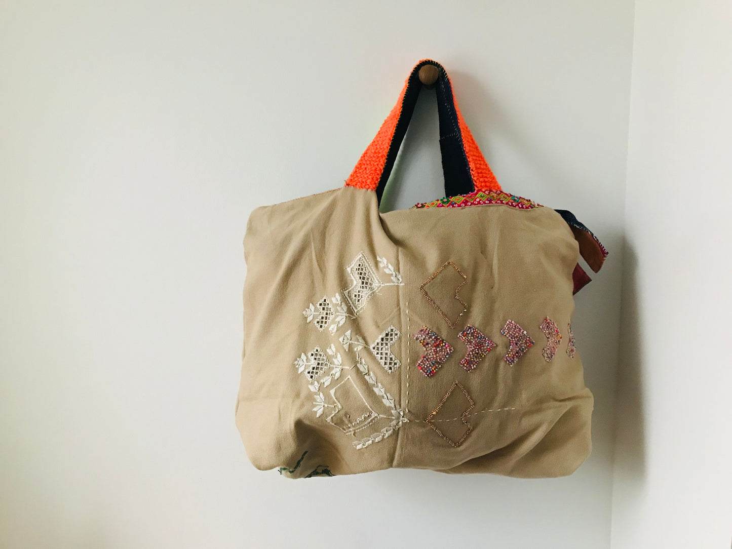 Bag   手縫いのバッグ　  布製　スローファッション　ハンドメイド　1890