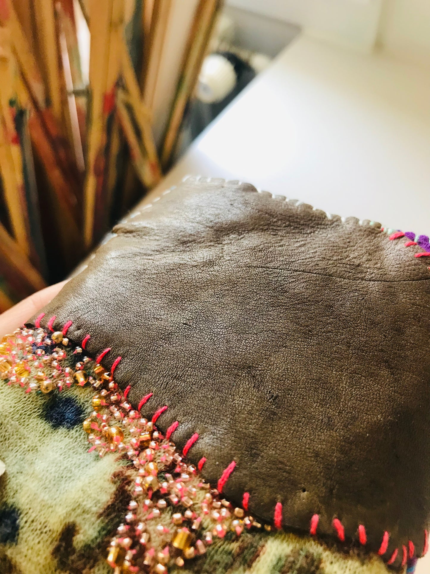 財布　布財布　ハンドメイド　手縫い　刺繍　パッチワーク　二つ折り　1858