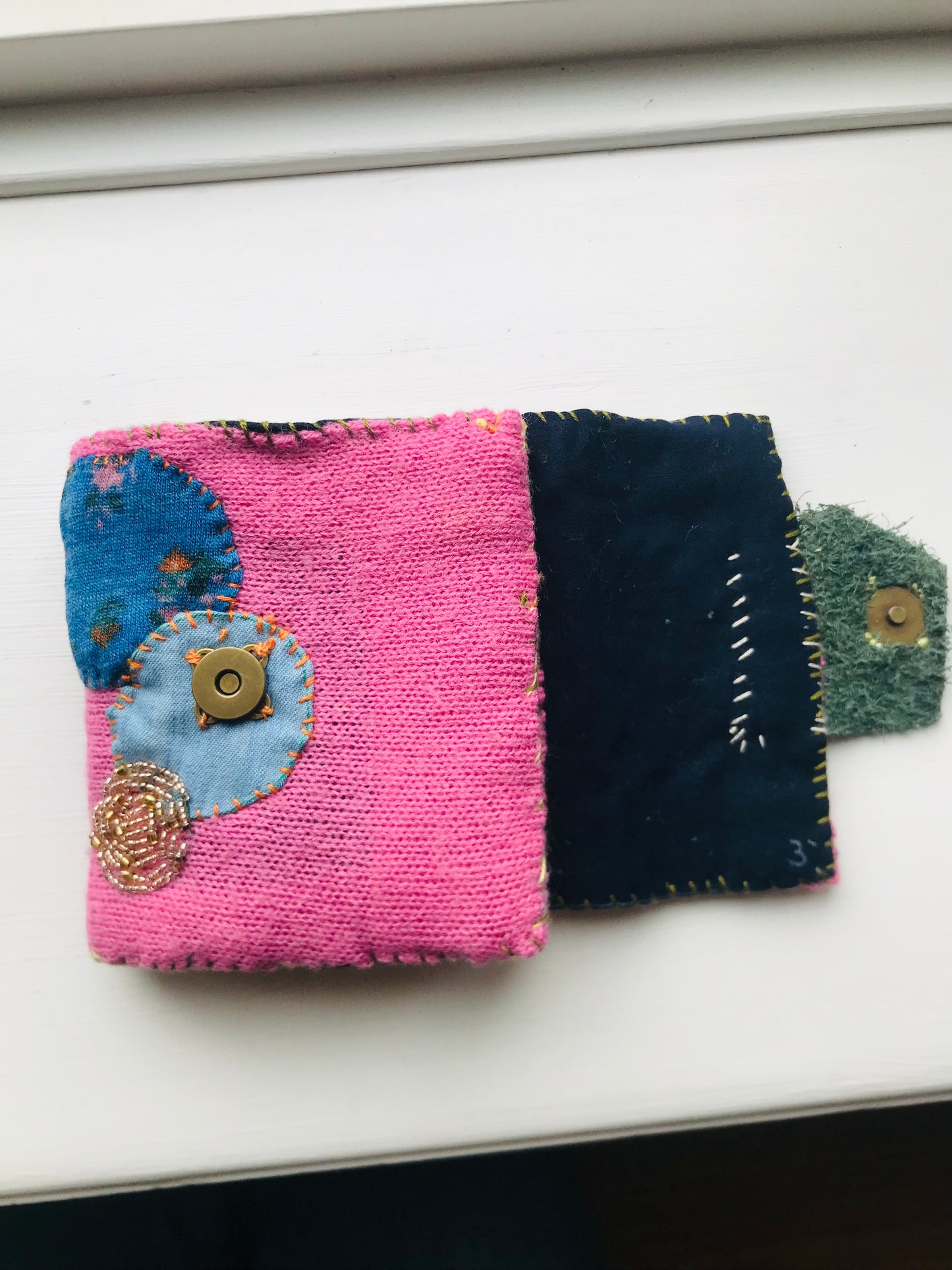 Wallet Fabric Wallet Handmade Hand-sewn Embroidered Patchwork Bi-fold 2053