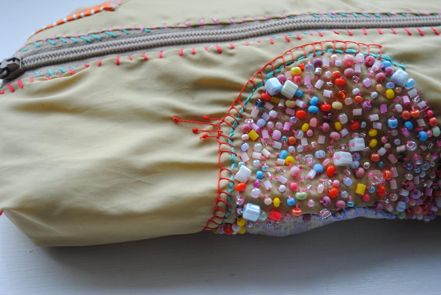 Pouch Hand-stitched Cloth Pen Case Accessory Case Handmade Bead Embroidery 1799