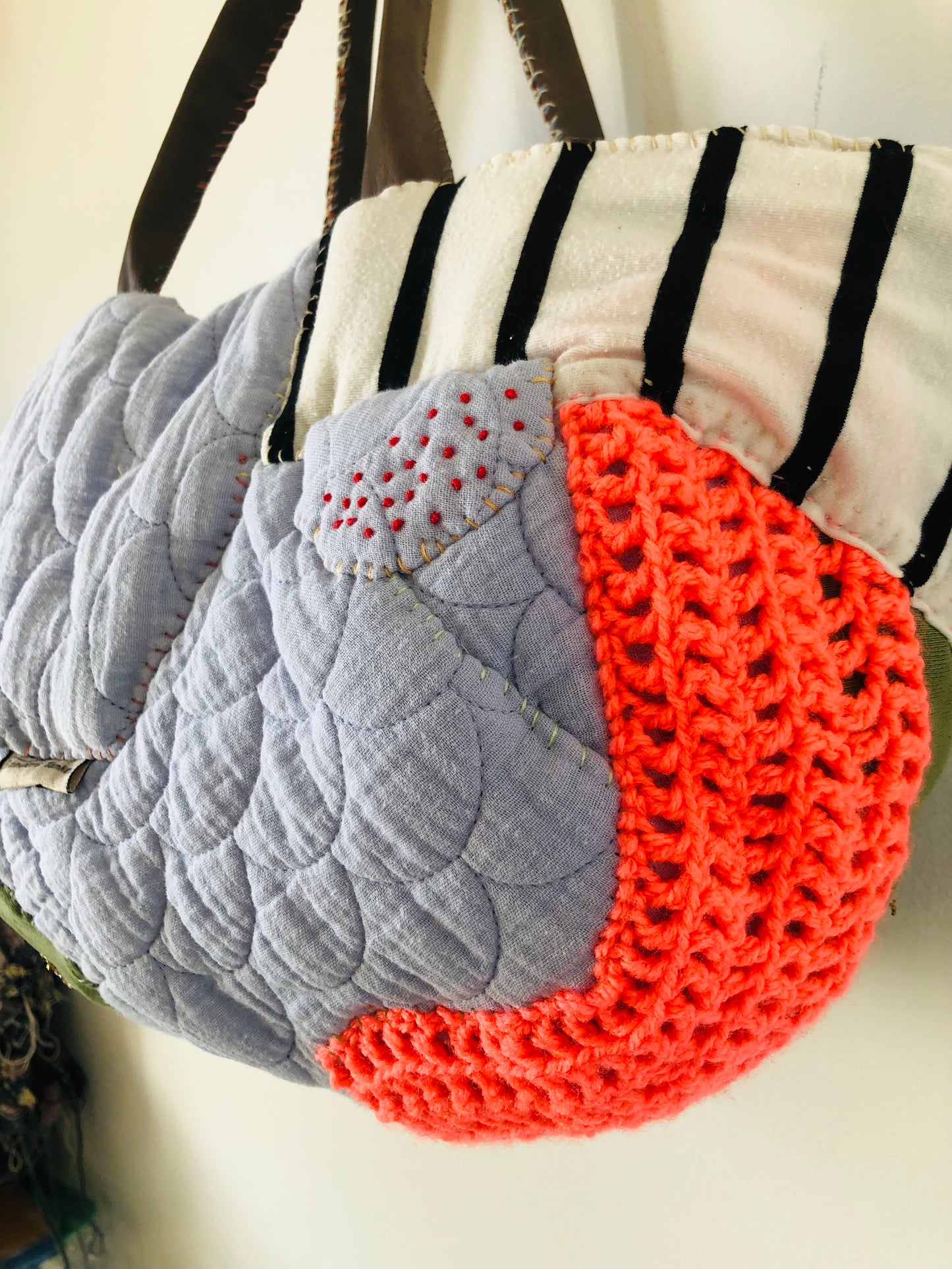 Bag Hand-sewn cloth tote bag Slow fashion Handmade 2502