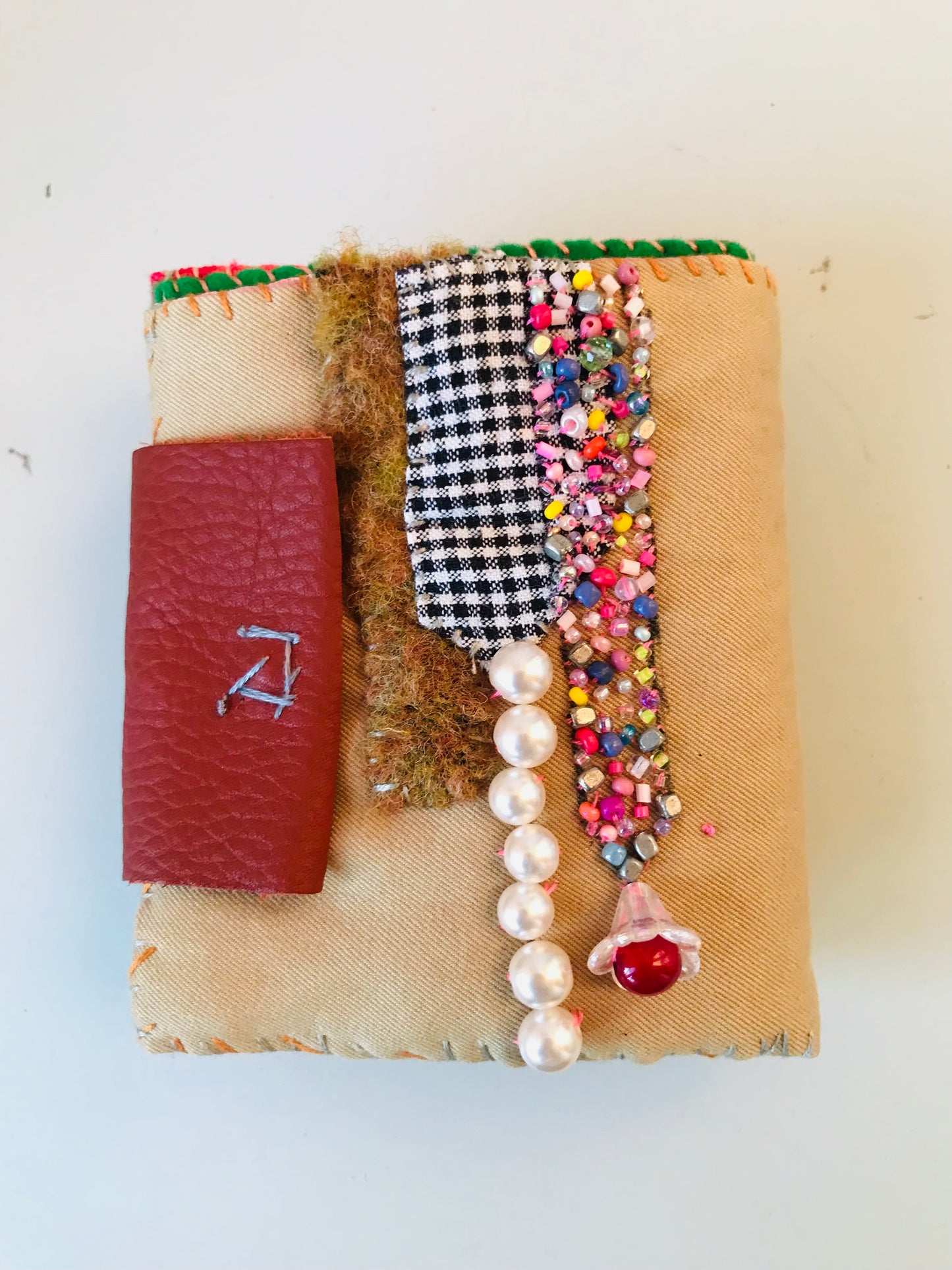 Wallet Fabric Wallet Handmade Hand-sewn Embroidered Patchwork Bi-fold 1914