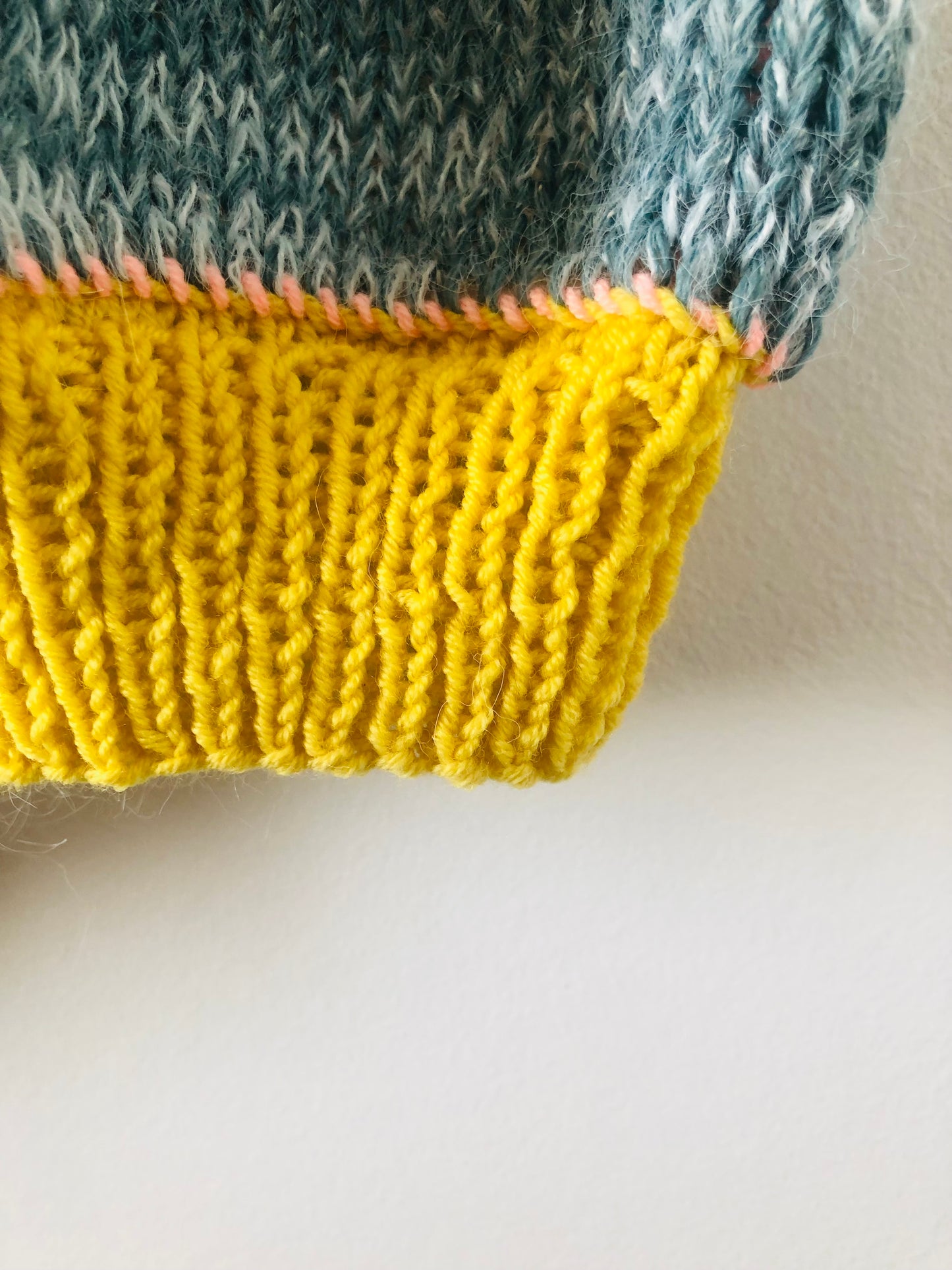 Short-sleeved knit sweater, summer sweater, knitting, yarn, wool, mohair, slow fashion, fancy yarn, short-sleeved, one-of-a-kind, 2446