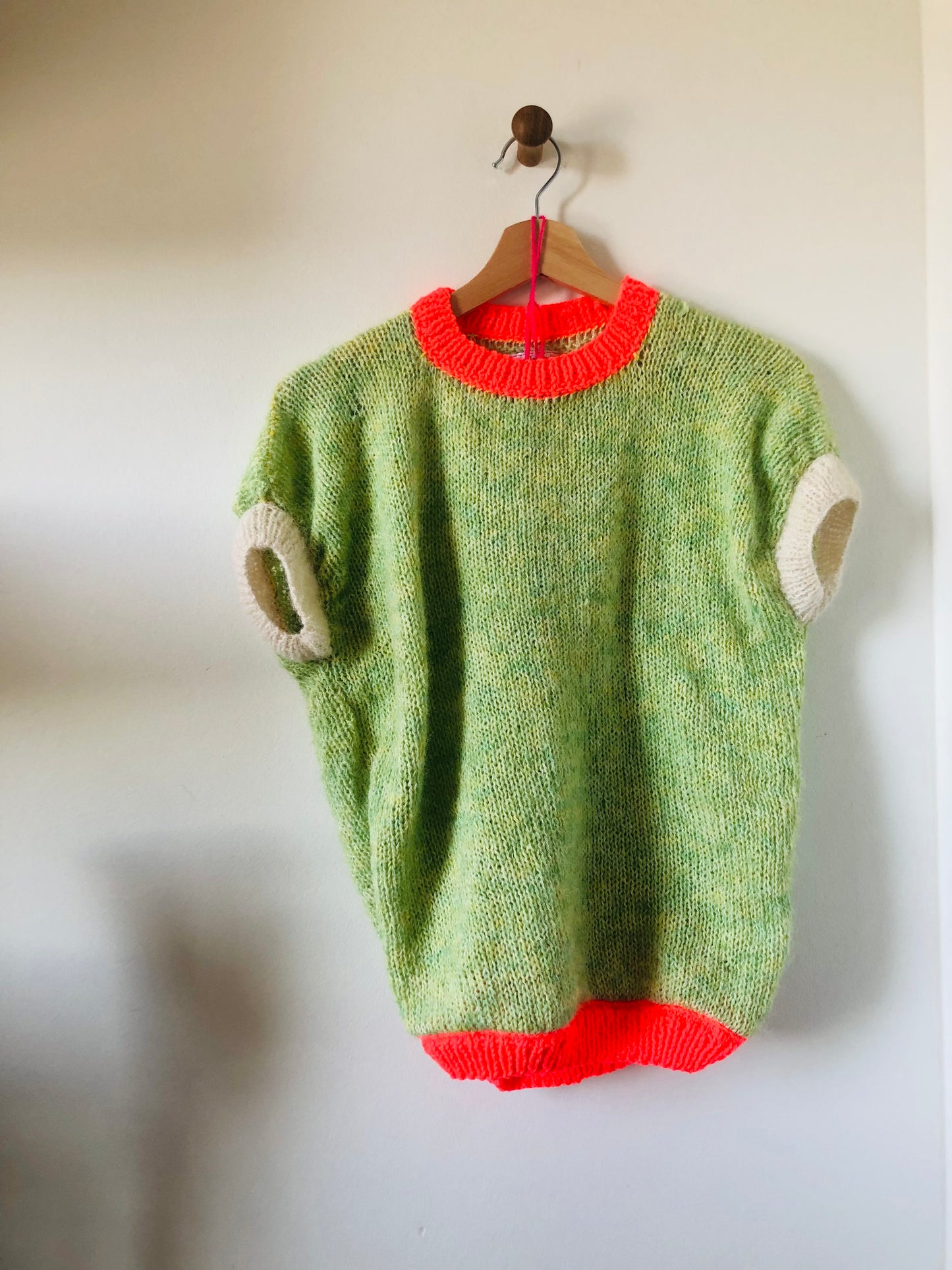 Vest, Sweater, Knitting, Yarn, Wool, Mohair, Slow Fashion, Fancy Yarn, Short Sleeve, One-of-a-kind, 2421