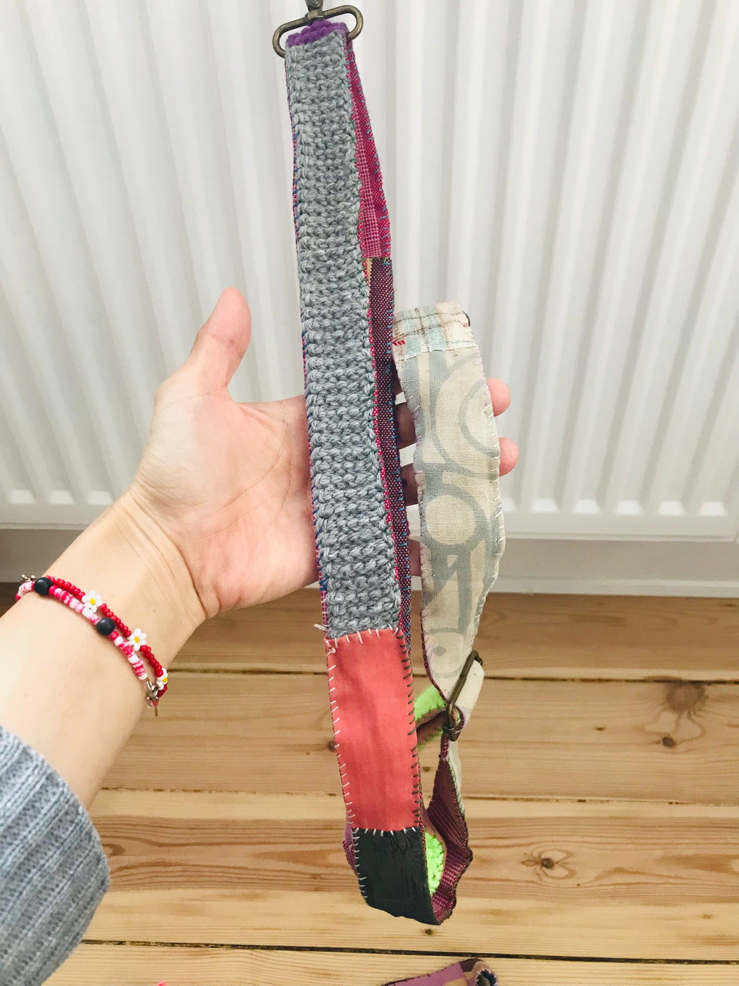 strap  手編みのストラップ　　ウール　布製　毛糸　肩掛けストラップ　スローファッション　ハンドメイド　1742