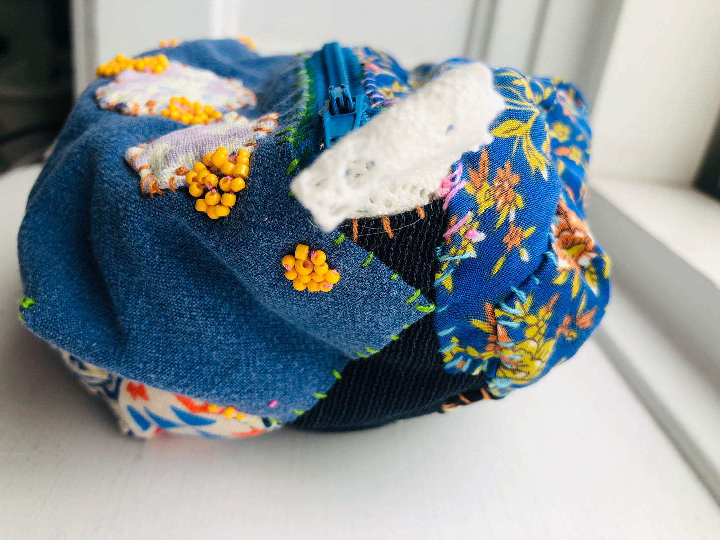 Pouch, hand-sewn, fabric, pencil case,小物入れ, handmade, bead embroidery, 2466