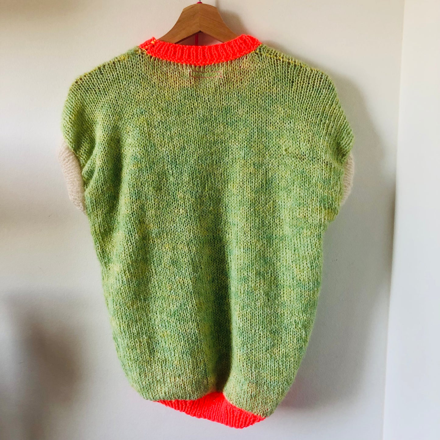 Vest, Sweater, Knitting, Yarn, Wool, Mohair, Slow Fashion, Fancy Yarn, Short Sleeve, One-of-a-kind, 2421