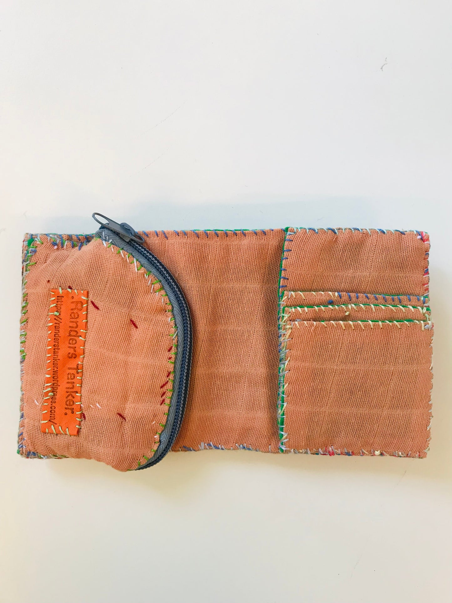 財布　布財布　ハンドメイド　手縫い　刺繍　パッチワーク　二つ折り　1859