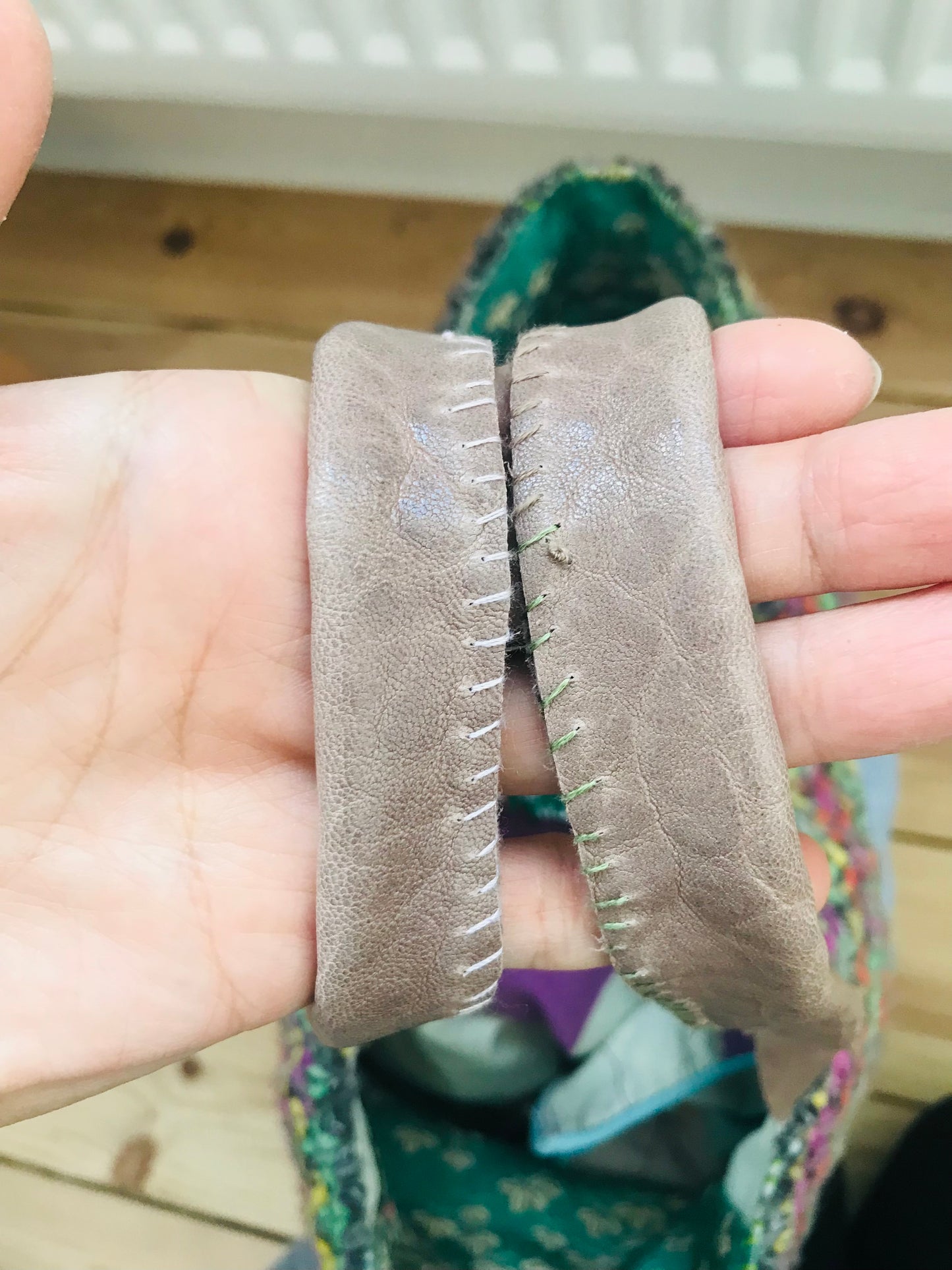 Bag   手縫いのバッグ　  布製　本革持ち手　スローファッション　ハンドメイド　1734