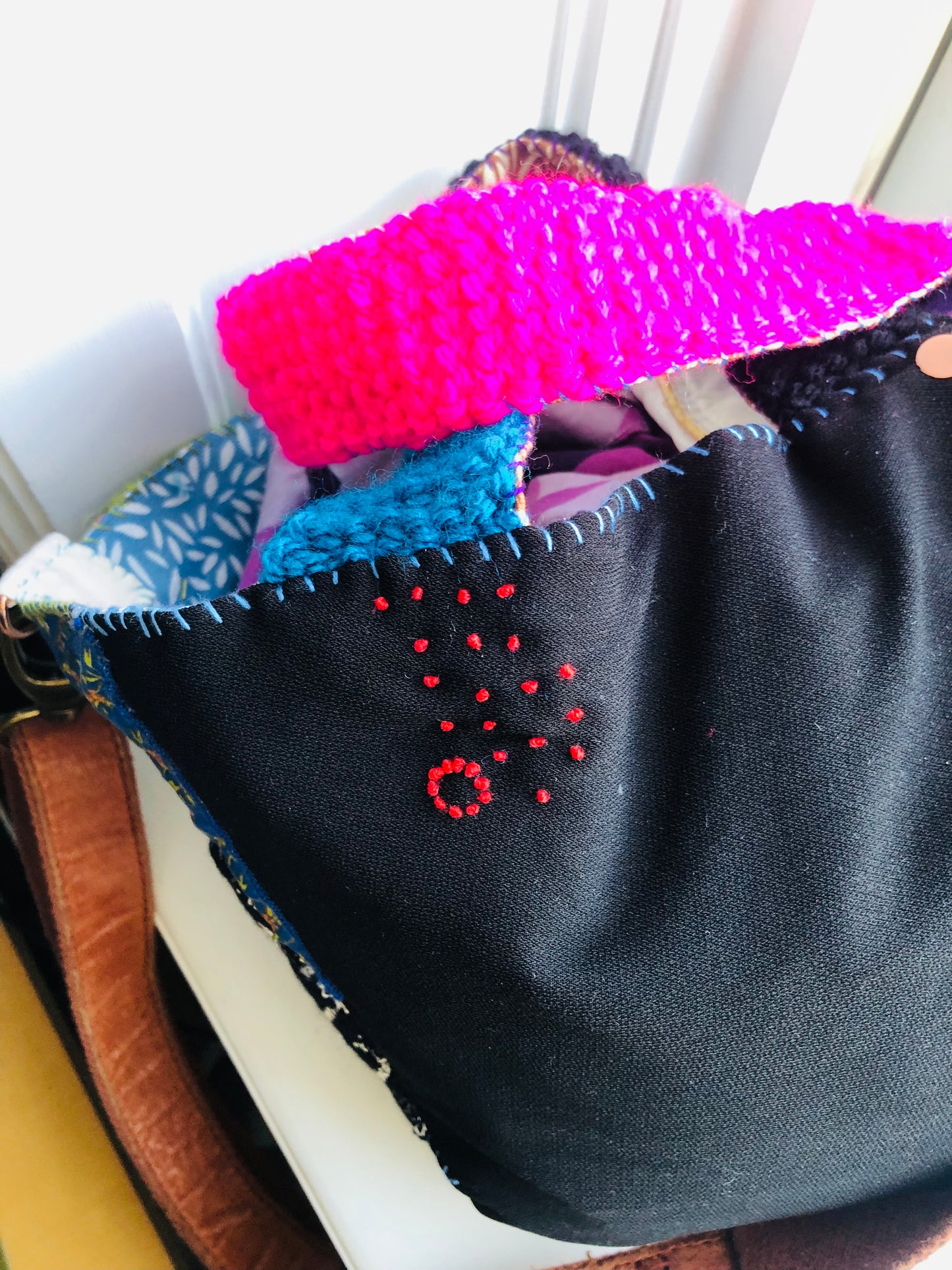 Bag 手縫いのバッグ 布製　トートバッグ　スローファッション　ハンドメイド　2505