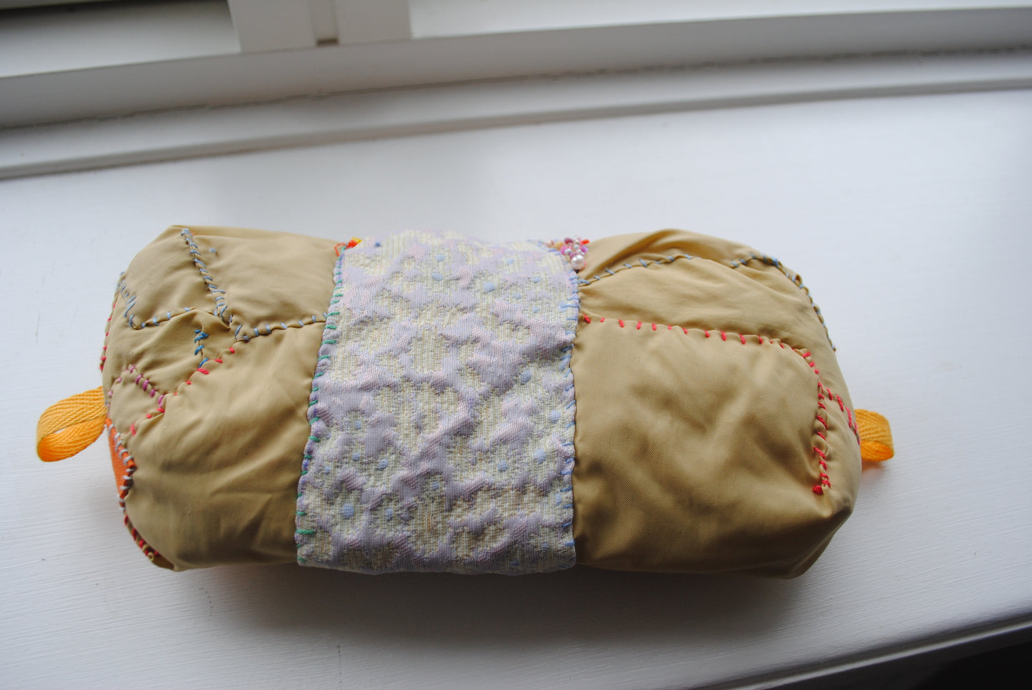 Pouch Hand-stitched Cloth Pen Case Accessory Case Handmade Bead Embroidery 1799