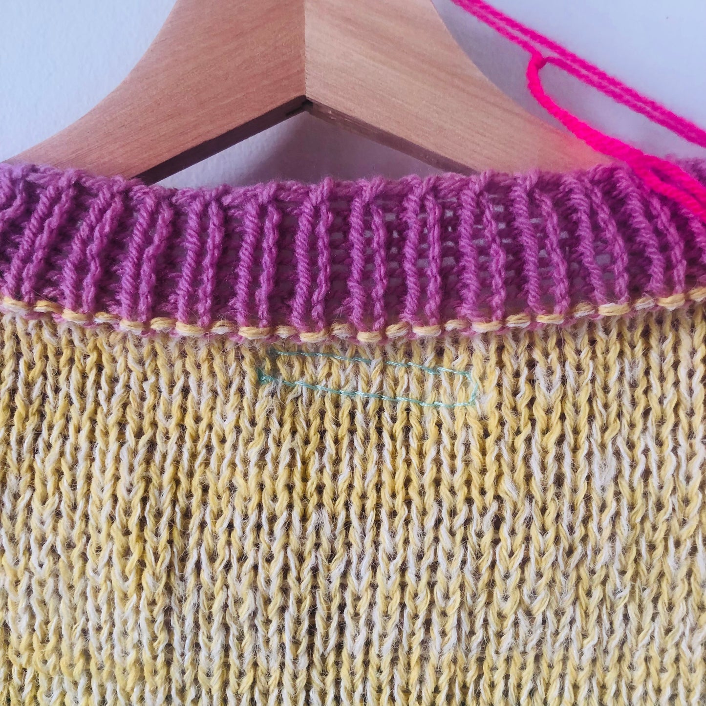 Vest, Sweater, Knitting, Yarn, Wool, Mohair, Slow Fashion, Fancy Yarn, One of a kind, 2418