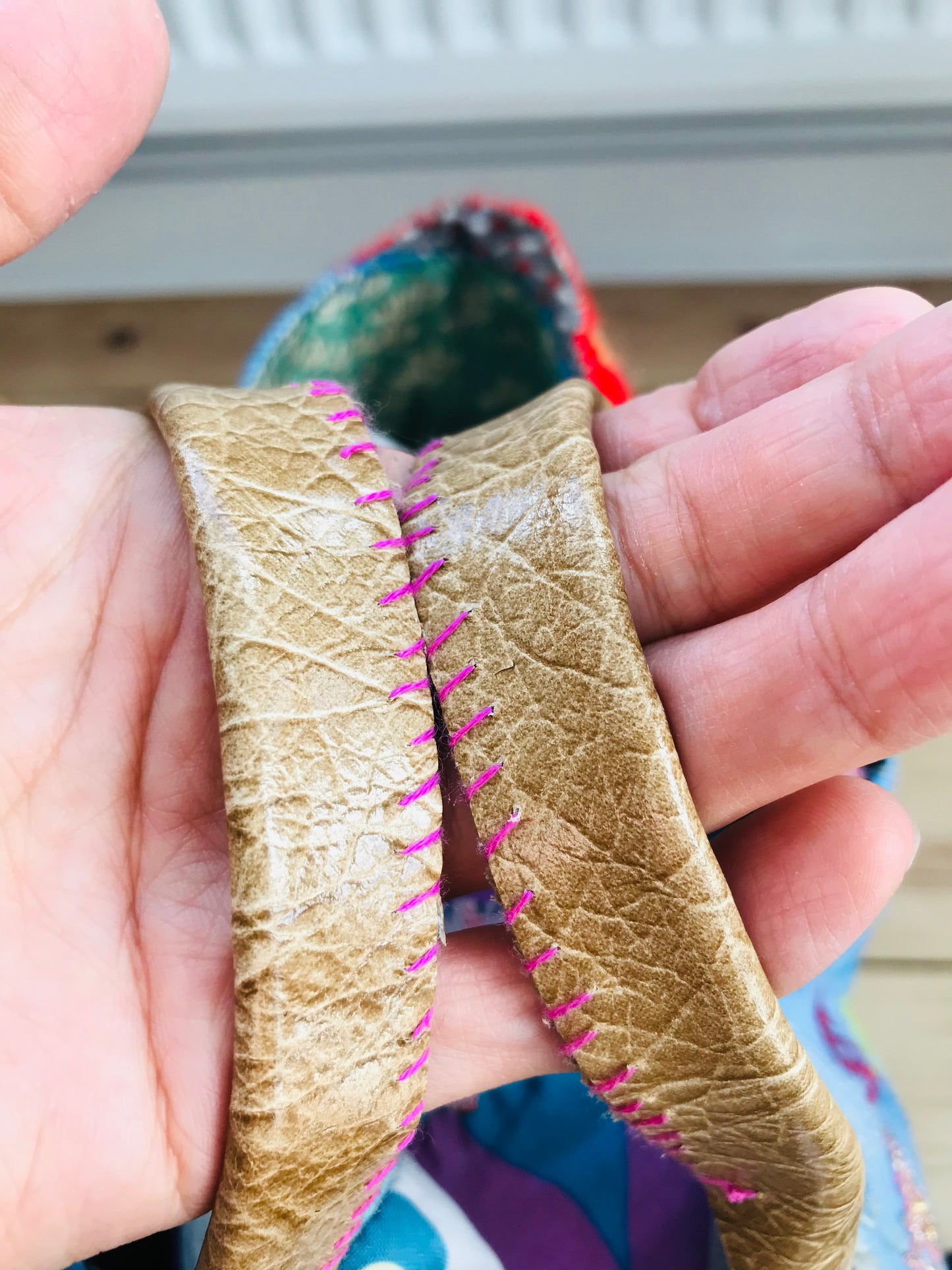 Bag   手縫いのバッグ　  布製　本革持ち手　スローファッション　ハンドメイド　1743