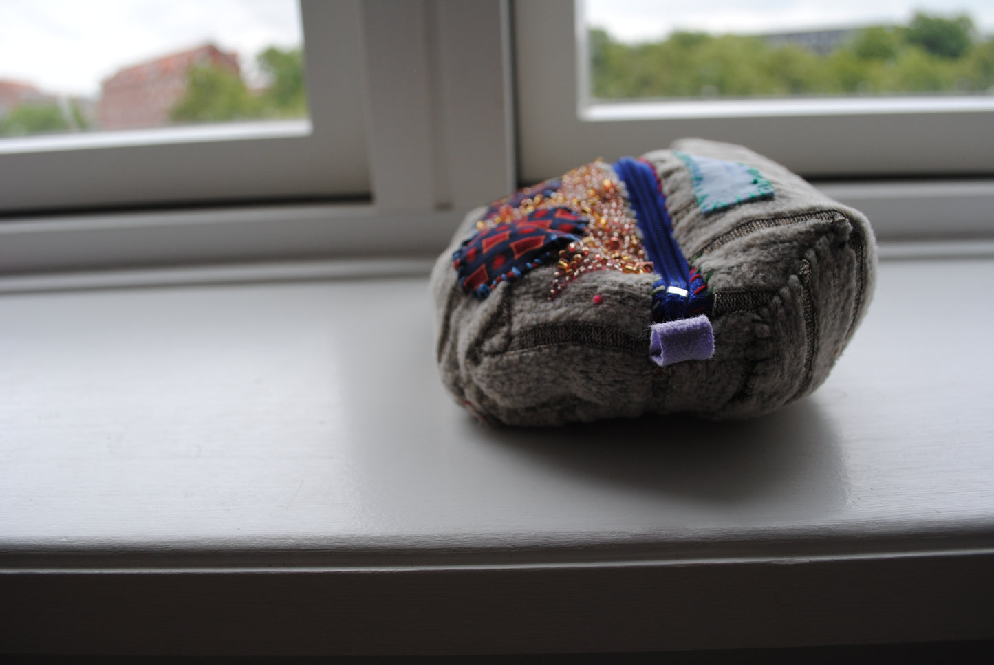 Pouch hand sewn fabric handmade bead embroidery 1783