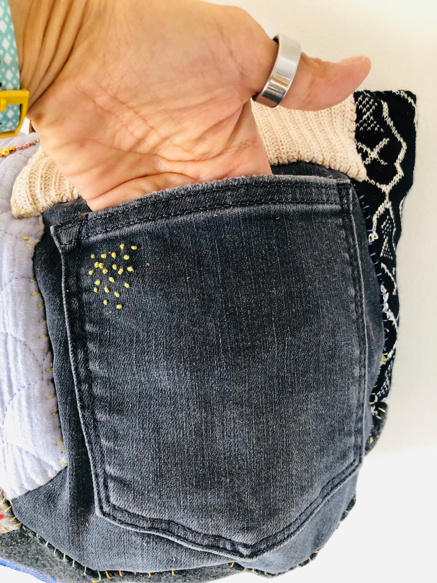 Bag 手縫いのバッグ 布製　トートバッグ　スローファッション　ハンドメイド　2525