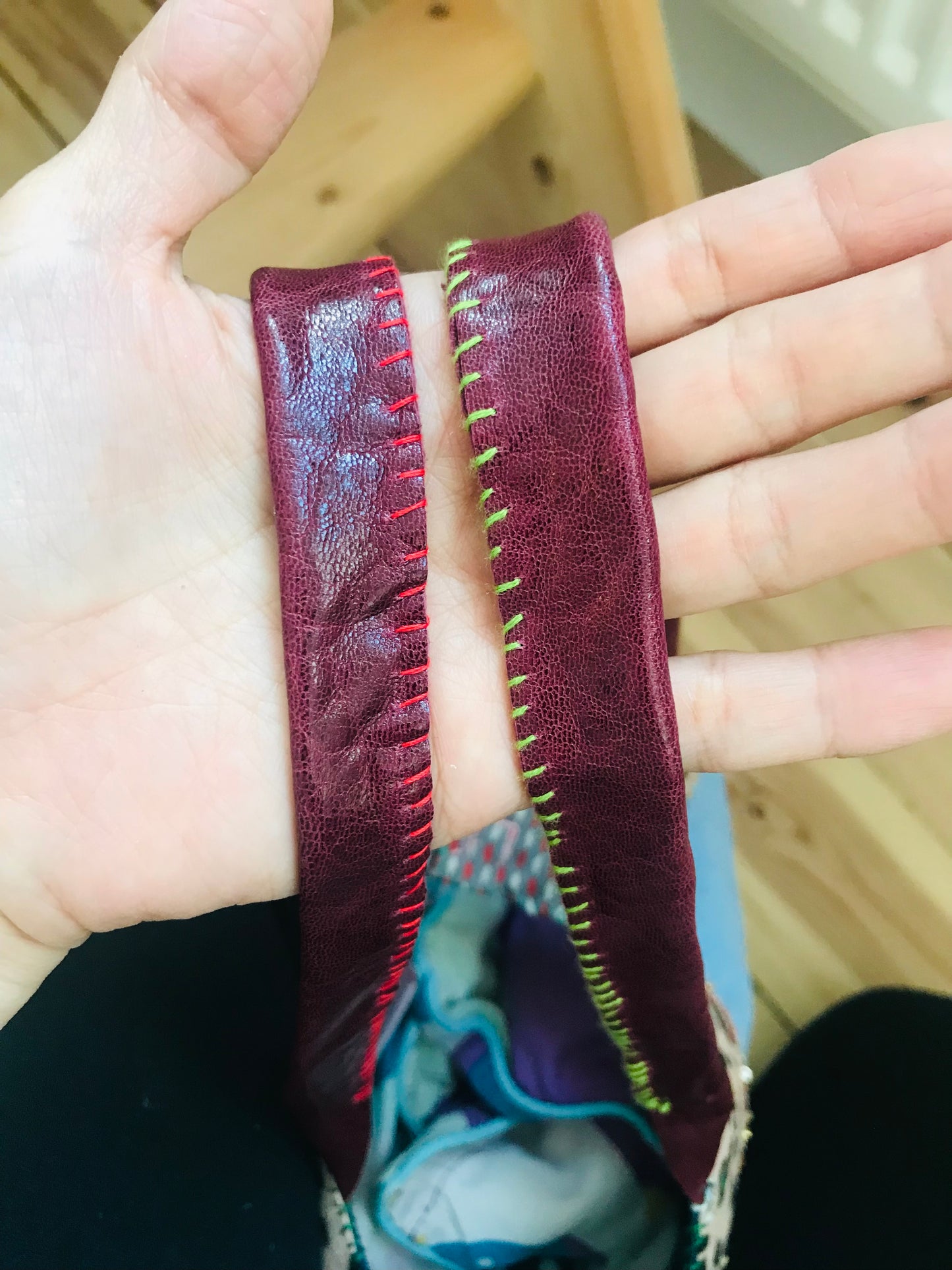 Bag   手縫いのバッグ　  布製　本革持ち手　スローファッション　ハンドメイド　1737