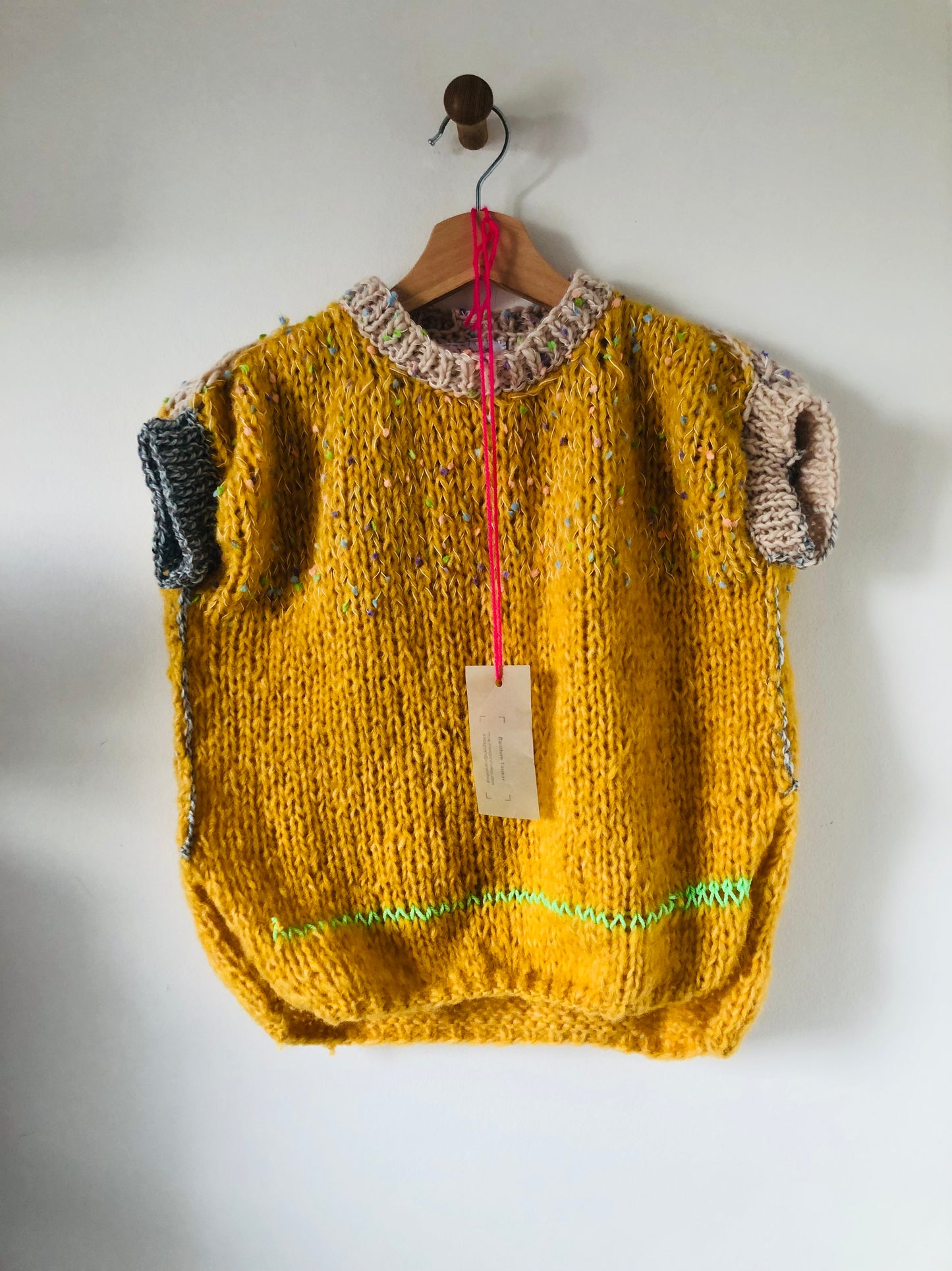セーター　手編み　スローファッション　ファンシーヤーン　oneofakind  半袖　2520