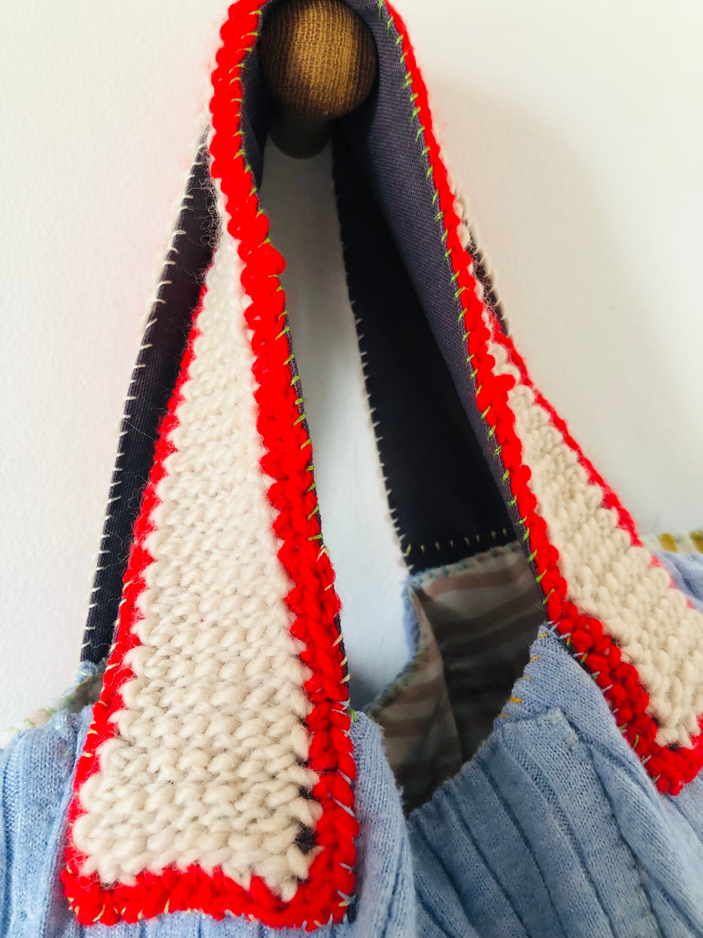 Bag 手縫いのバッグ 布製　トートバッグ　スローファッション　ハンドメイド　2514