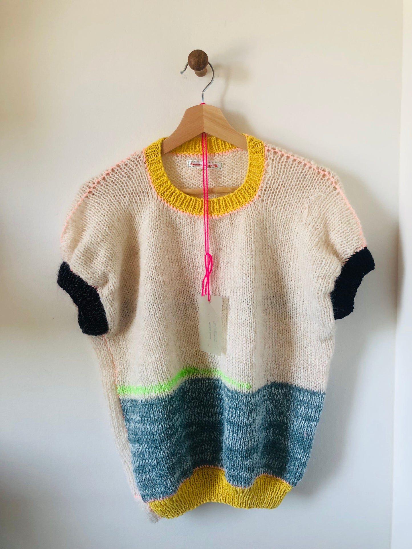 Short-sleeved knit sweater, summer sweater, knitting, yarn, wool, mohair, slow fashion, fancy yarn, short-sleeved, one-of-a-kind, 2446