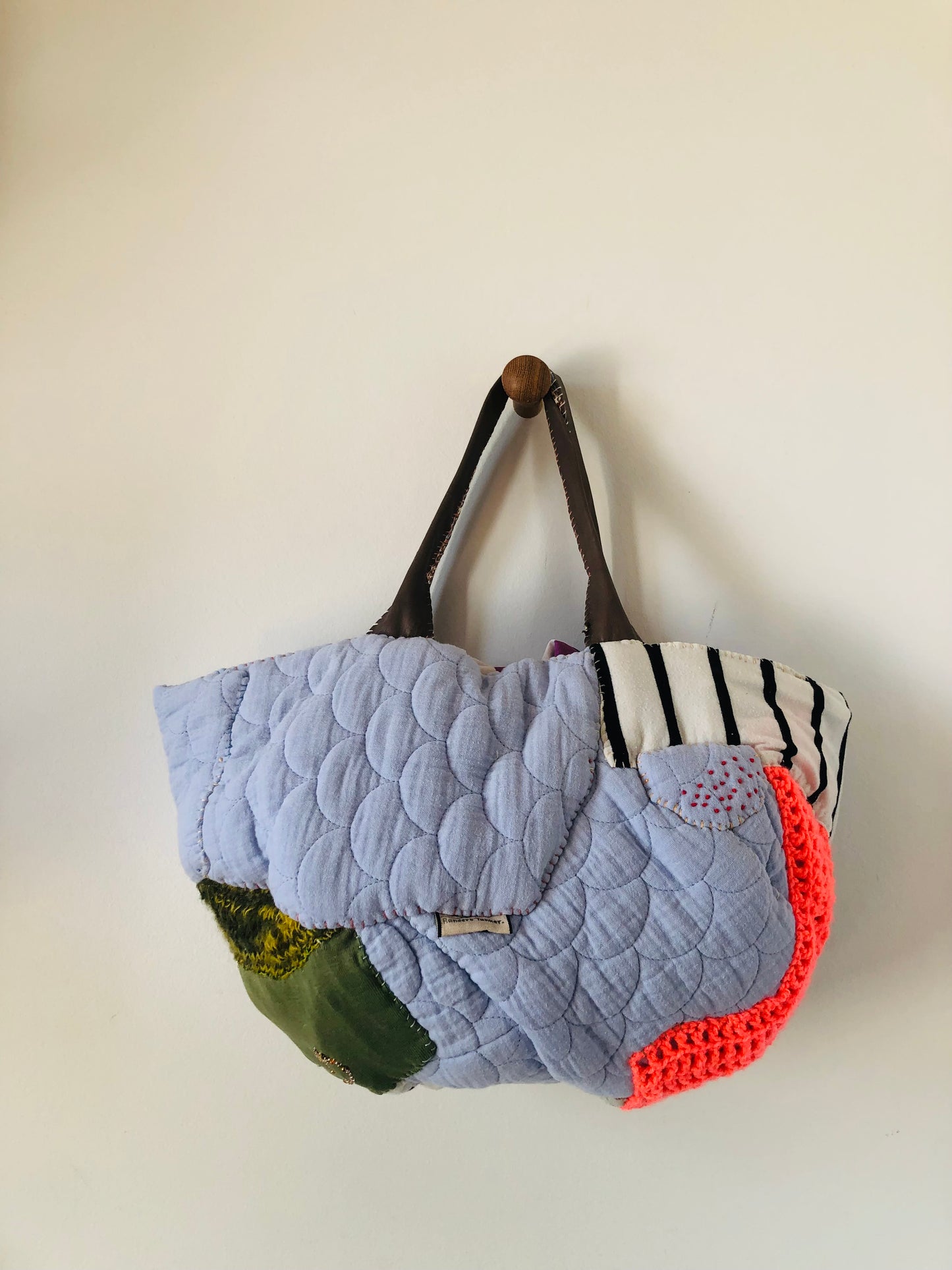 Bag Hand-sewn cloth tote bag Slow fashion Handmade 2502