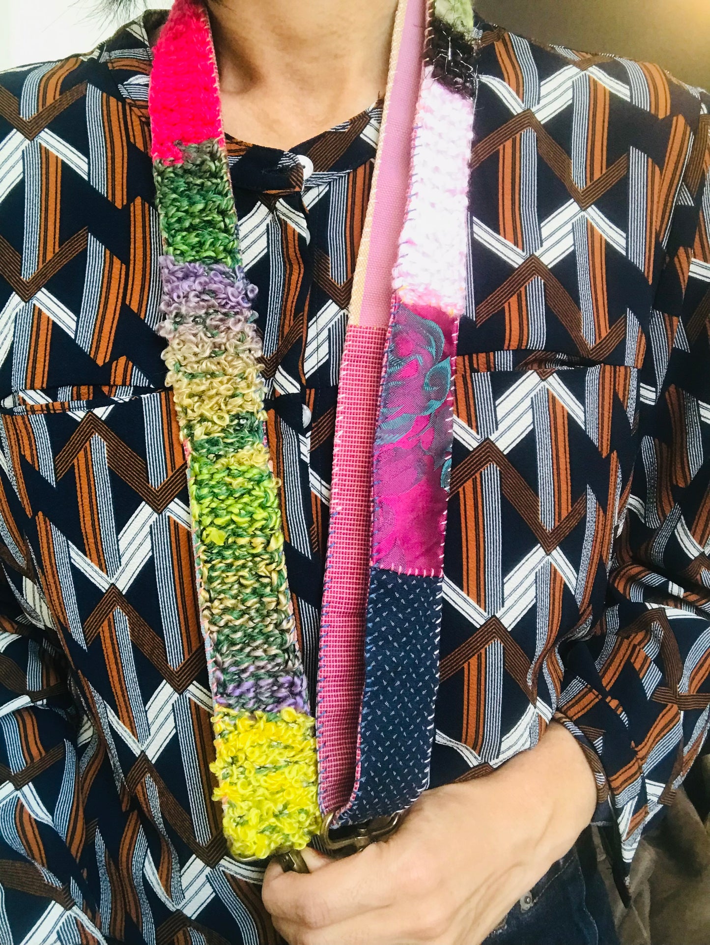 strap  手編みのストラップ　　ウール　布製　毛糸　肩掛けストラップ　スローファッション　ハンドメイド　1901