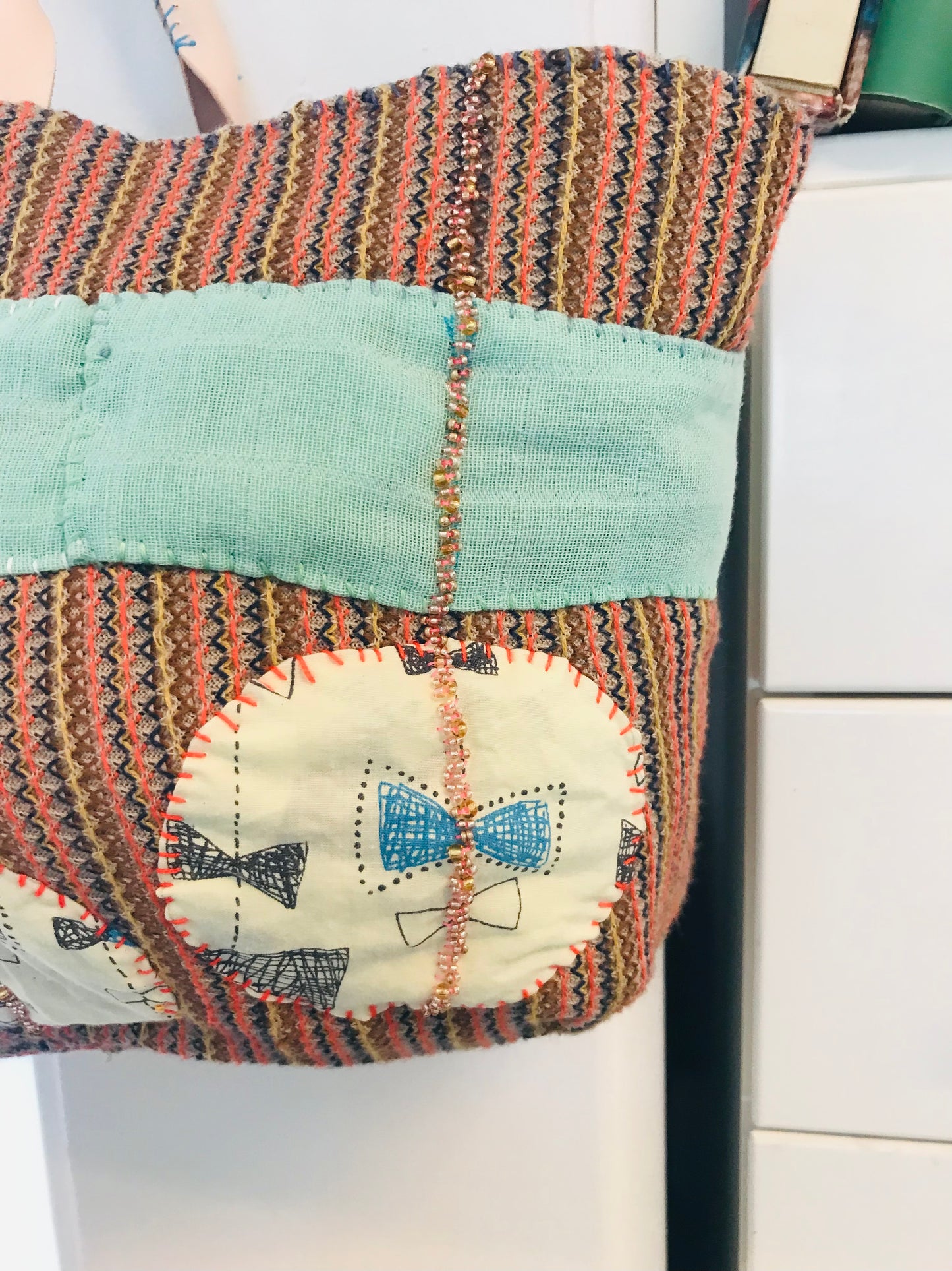 Bag   手縫いのバッグ　  布製　本革持ち手　スローファッション　ハンドメイド　1855