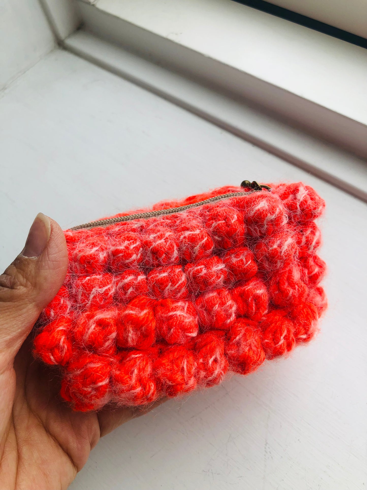 Coin purse, hand-knitted, hand-sewn, fabric, yarn, accessory case, handmade 2476
