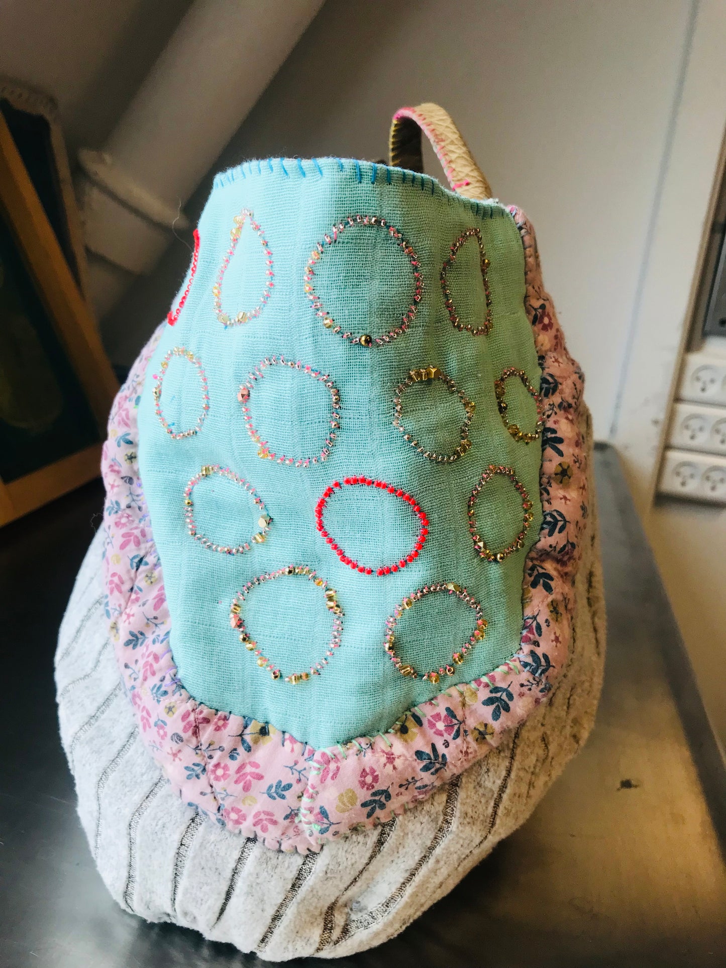 Bag   手縫いのバッグ　  布製　本革持ち手　スローファッション　ハンドメイド　1800