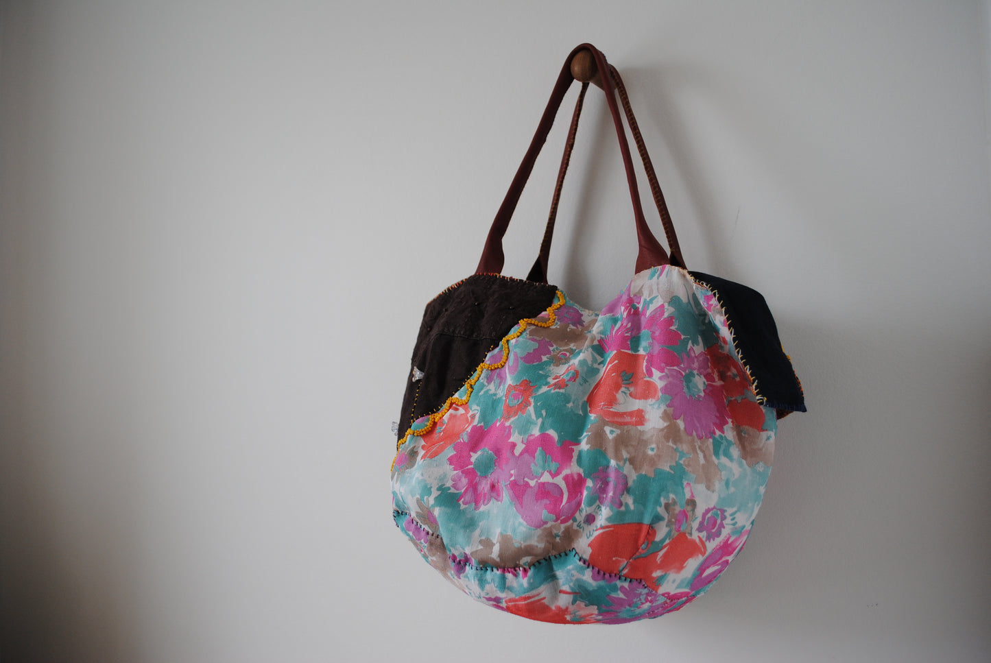 Bag Hand-sewn bag Fabric Slow fashion Handmade 2025