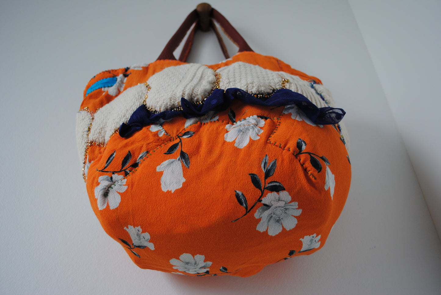 Bag Hand-sewn bag Fabric Slow fashion Handmade 2026