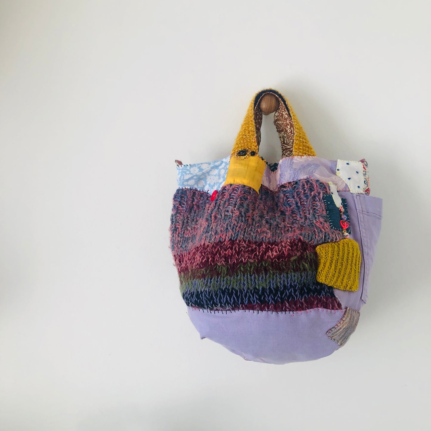 Bag Hand-sewn cloth tote bag Slow fashion Handmade 2423