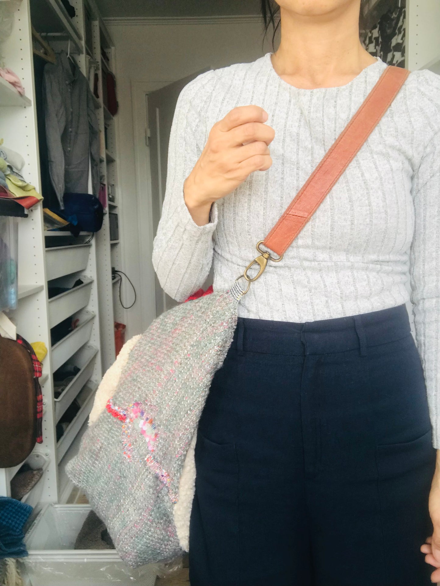 Bag   手縫いのバッグ　  布製　スローファッション　ハンドメイド　1891