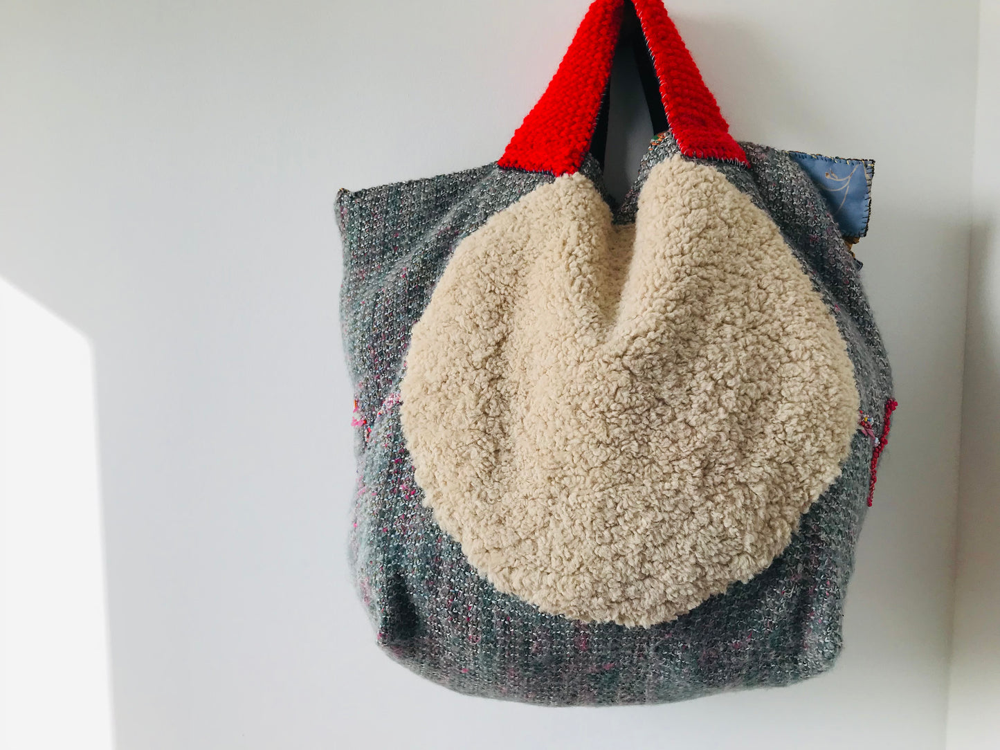 Bag   手縫いのバッグ　  布製　スローファッション　ハンドメイド　1891