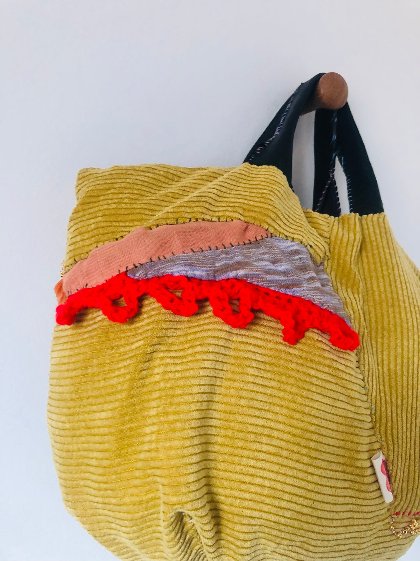 Bag 手縫いのバッグ 布製　トートバッグ　スローファッション　ハンドメイド　2519