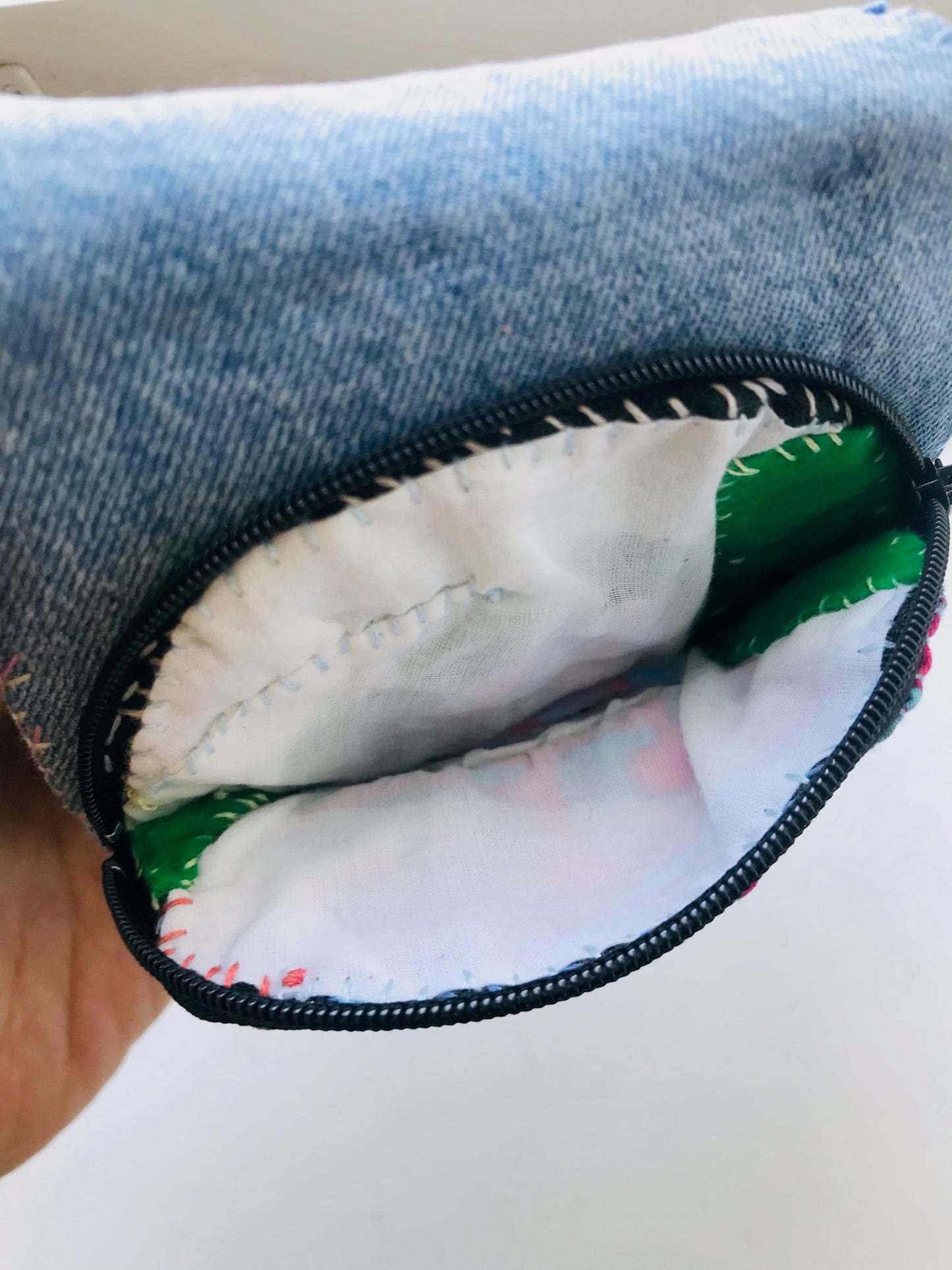 Wallet Fabric Wallet Handmade Hand-sewn Embroidered Patchwork Bi-fold 2076