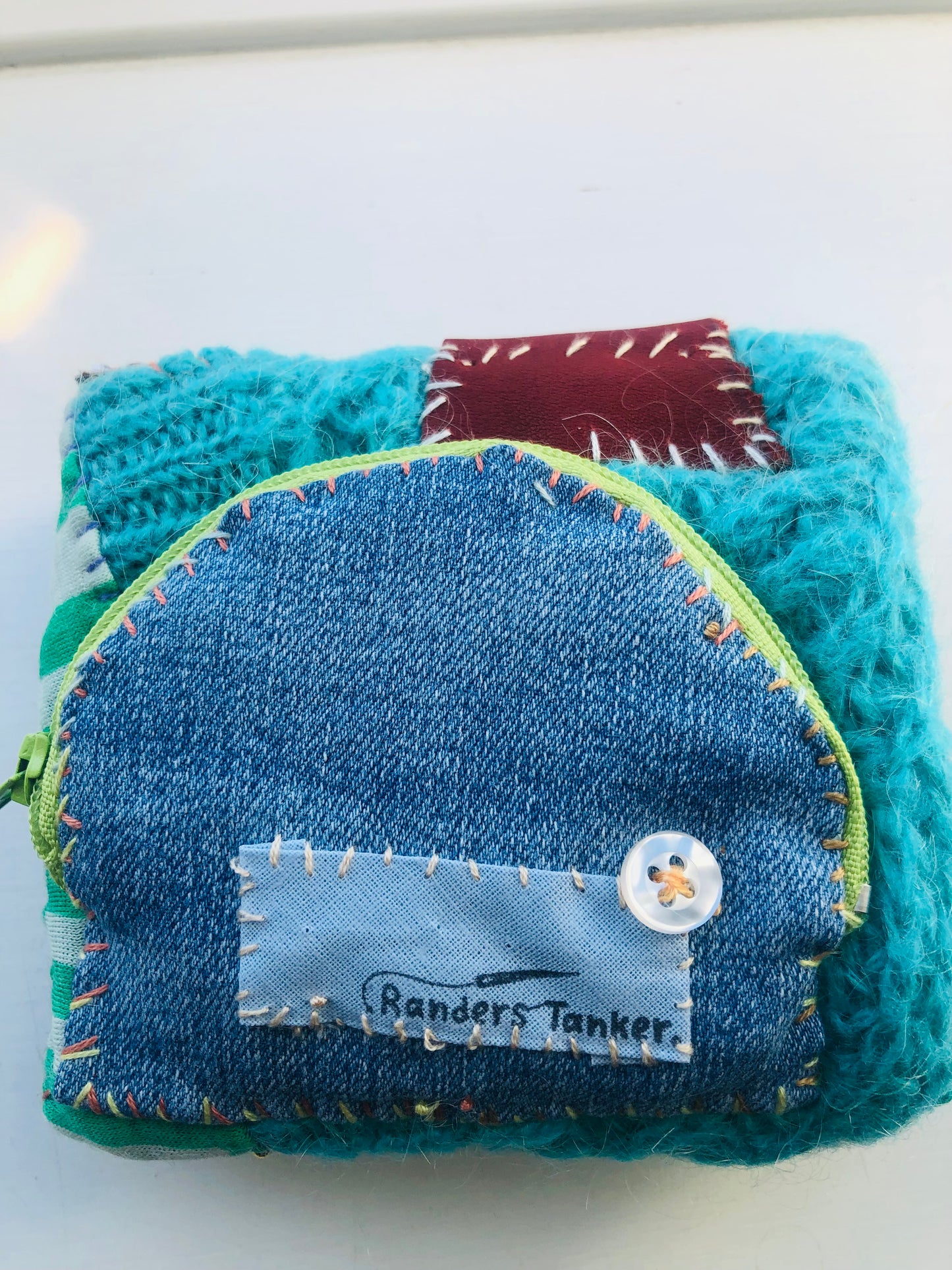 Wallet, fabric wallet, handmade, hand-sewn, embroidery, patchwork, bi-fold, 2444
