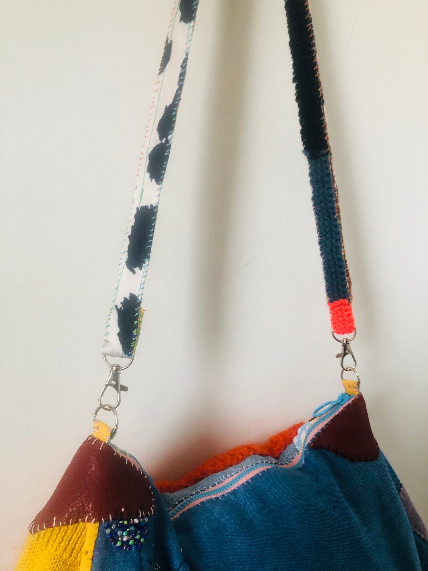 Hand-sewn cloth shoulder bag, slow fashion, handmade pochette 2415