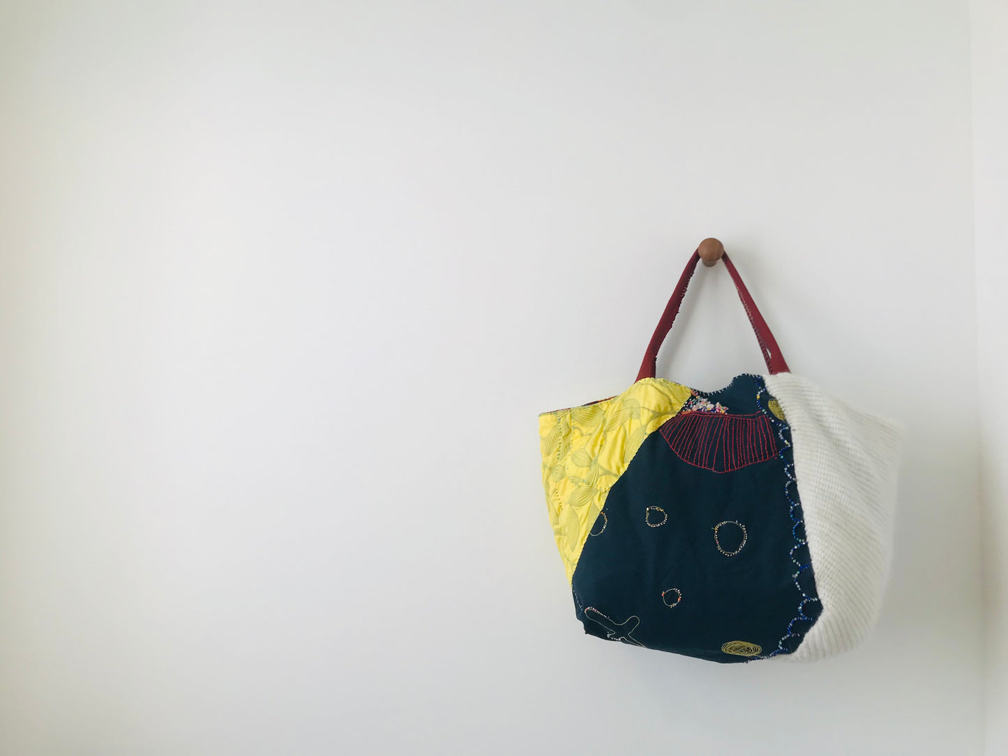 Bag   手縫いのバッグ　布製　スローファッション　ハンドメイド　1953