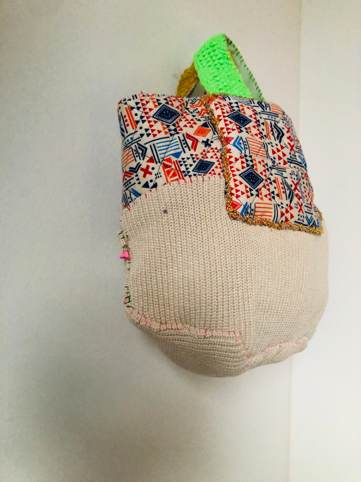 Bag 手縫いのバッグ　布製　トートバッグ　スローファッション　ハンドメイド　2374