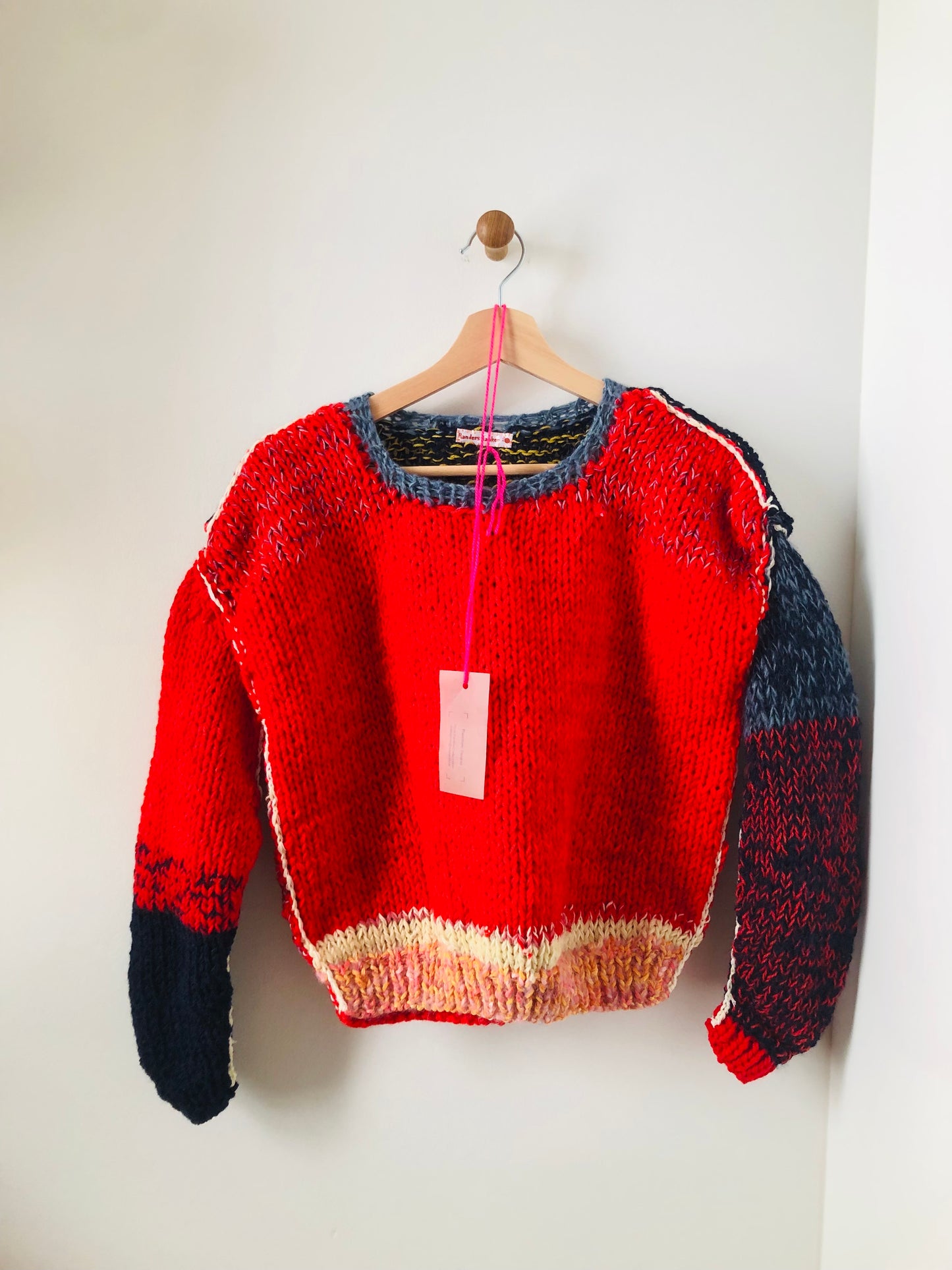 セーター　手編み  スローファッション　ファンシーヤーン　oneofakind  　2385