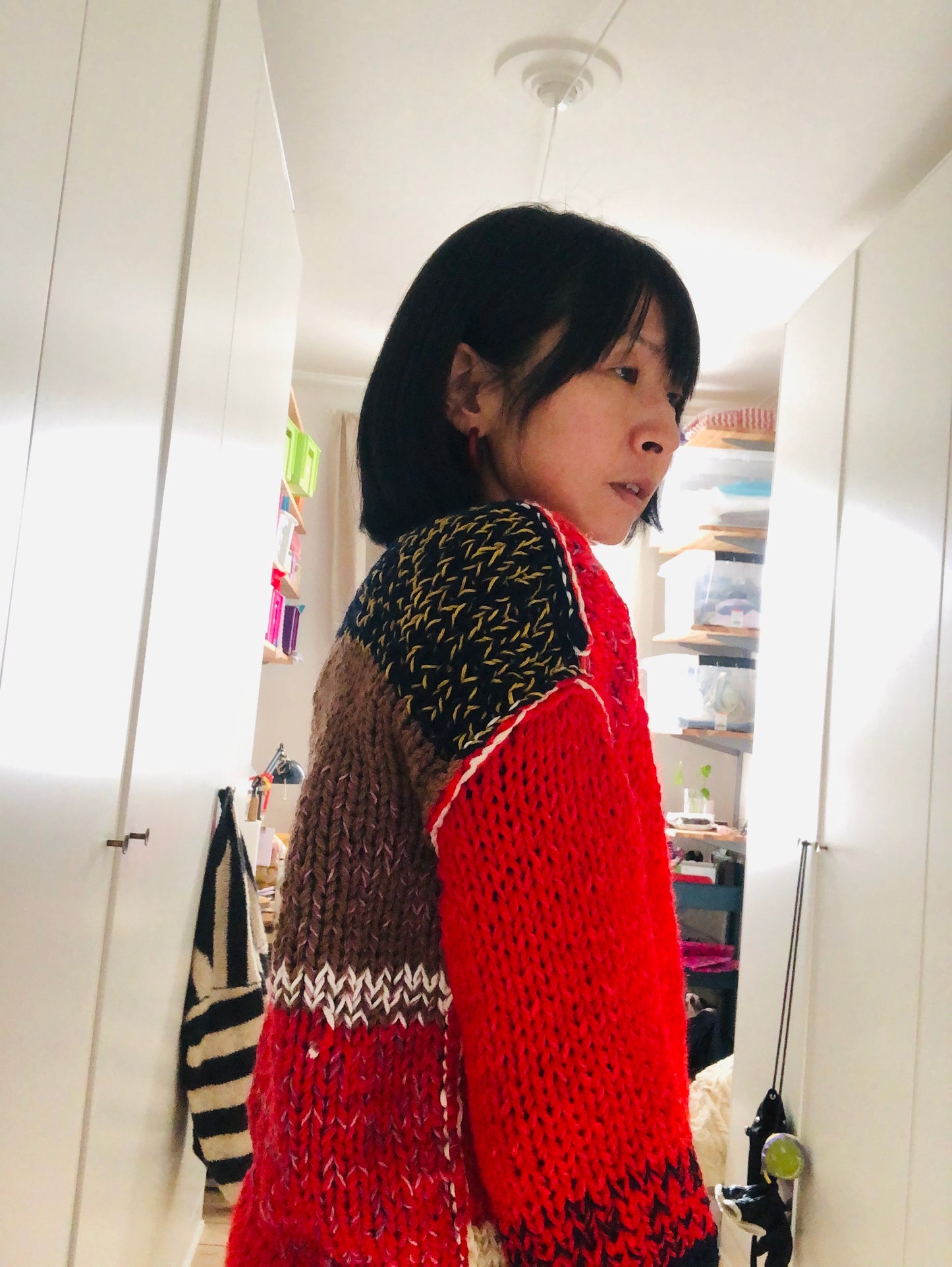 セーター　手編み  スローファッション　ファンシーヤーン　oneofakind  　2385