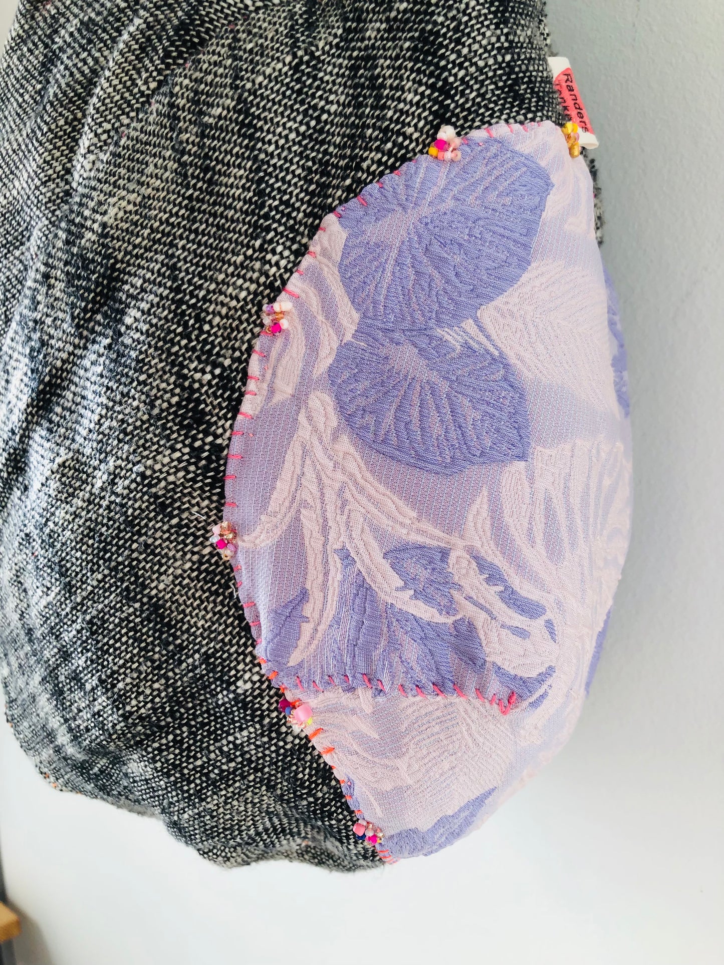 Bag 手縫いのバッグ　布製　トートバッグ　スローファッション　ワンハンドルバッグ　ハンドメイド　2383